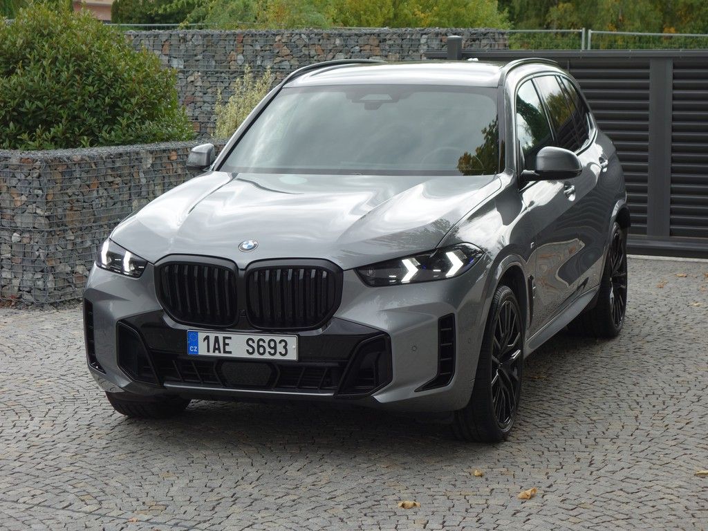 BMW X5, 4.0d*M-PAKET*VZDUCH*TOP*1M*CZ!
