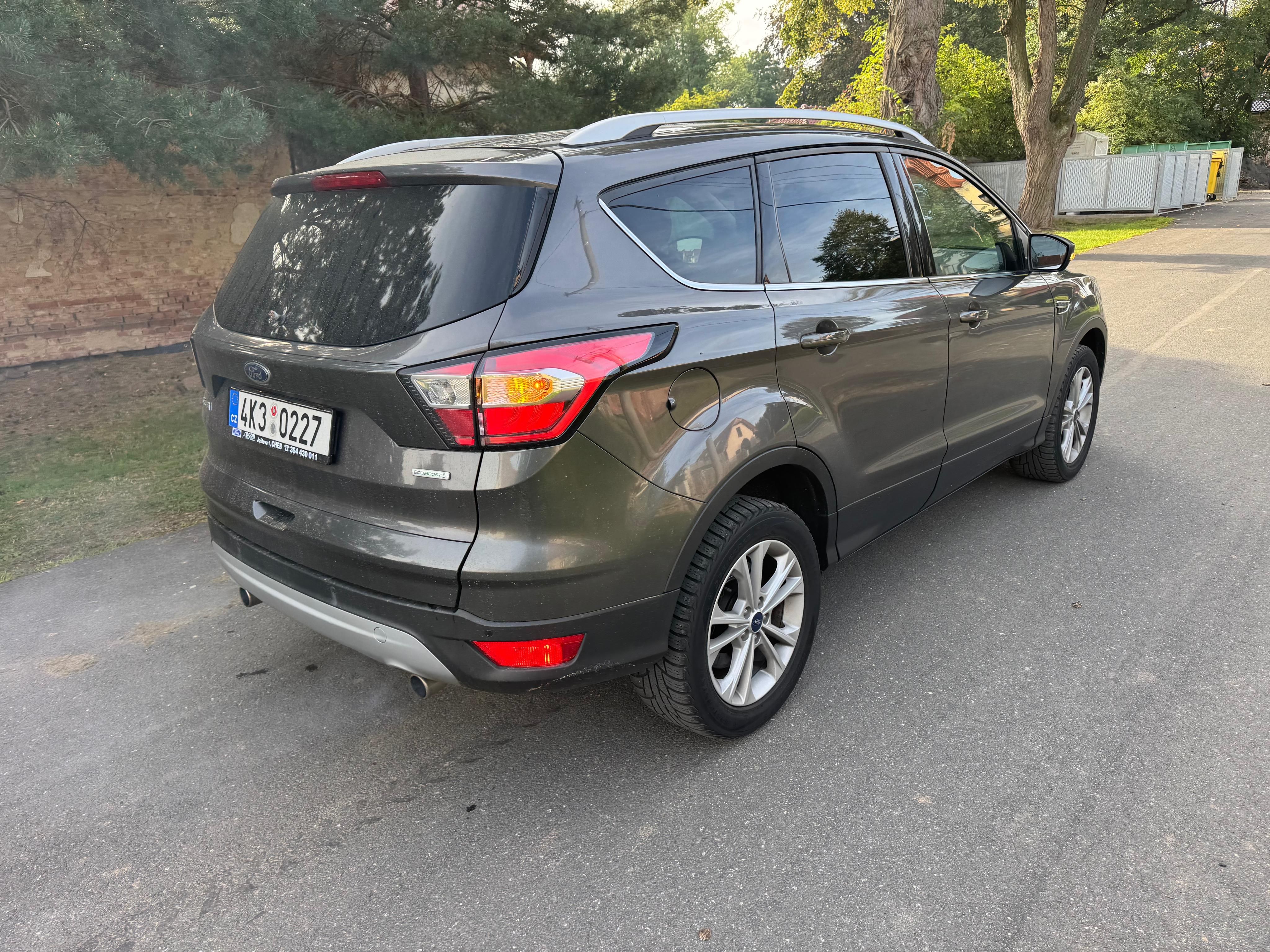 Ford Kuga, Nabízím k prodeji Ford Kuga, r - fotka 4