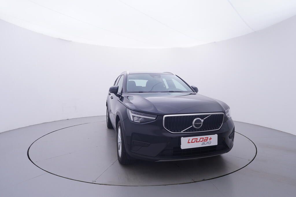 Volvo XC40, Core 2.0 120 kW - fotka 4