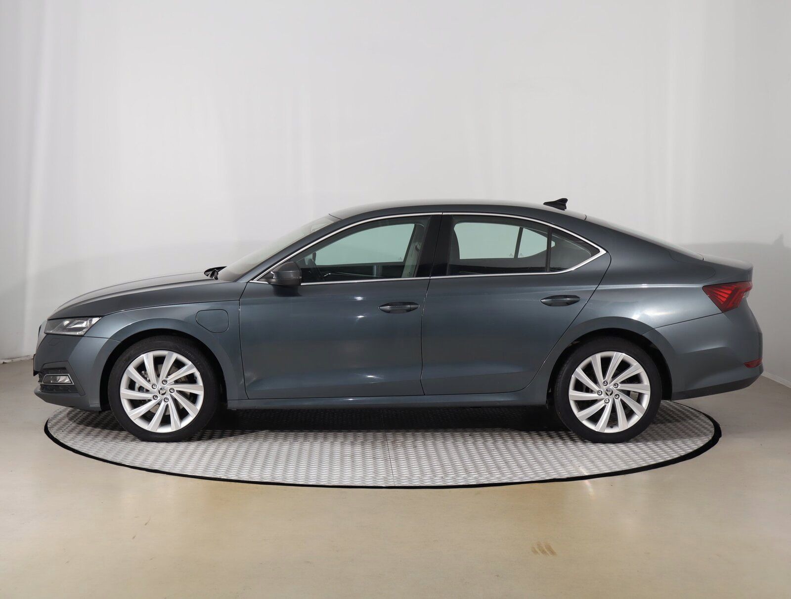 Škoda Octavia, 1.4 TSI iV, Style, Automat - fotka 3