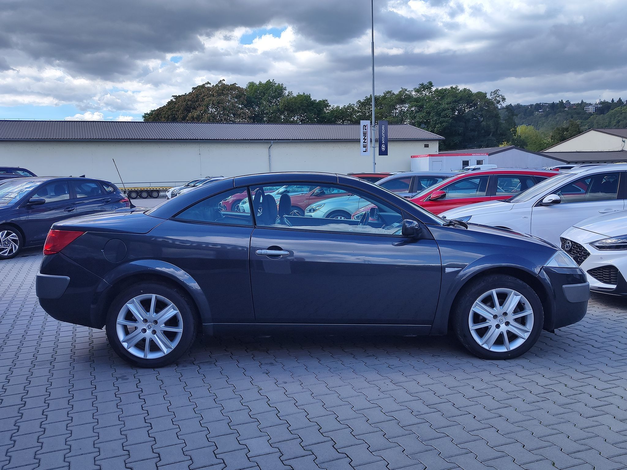 Renault Mégane, 2.0 16V/99kW Cabrio - fotka 6