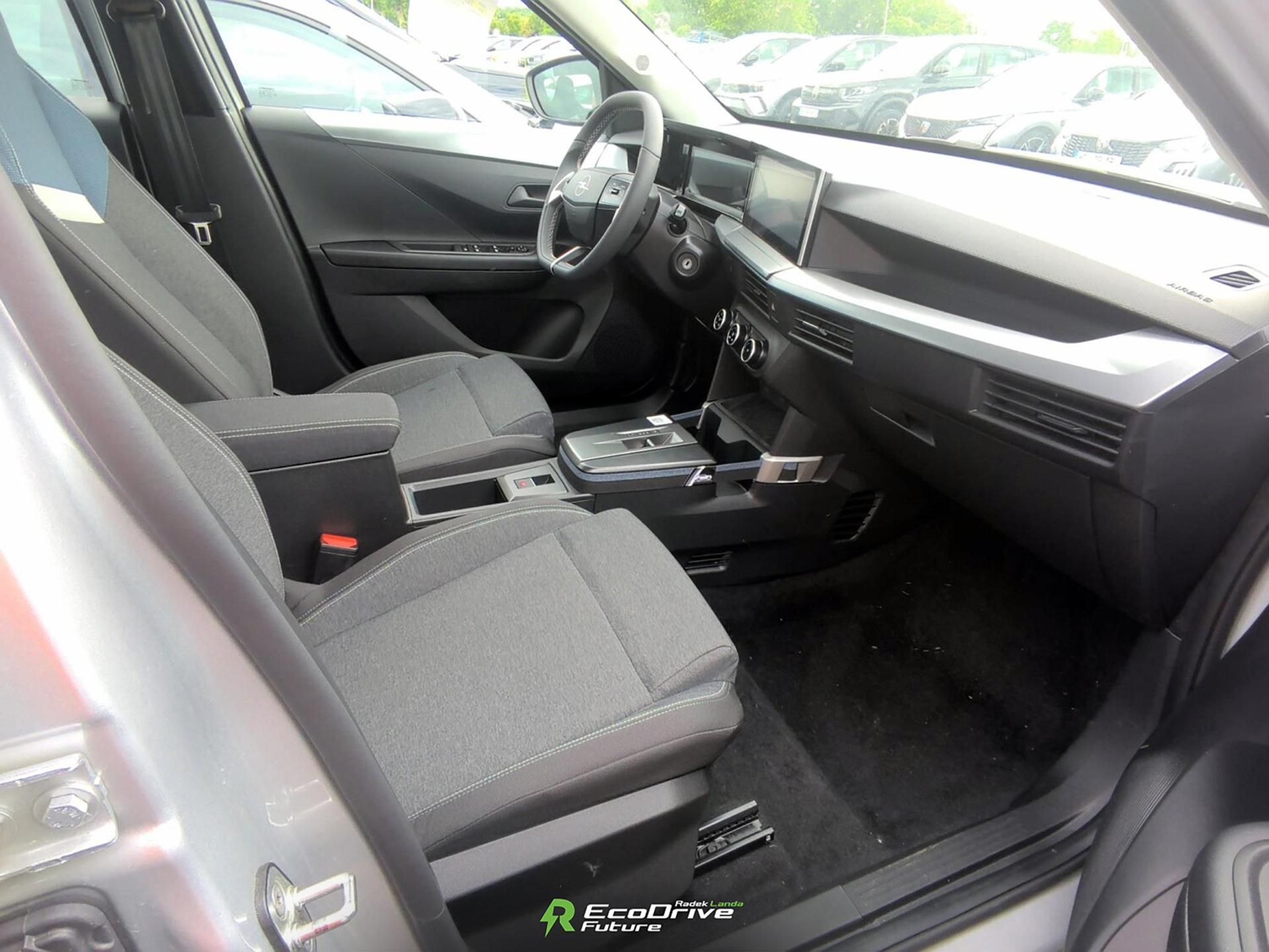 Opel Frontera, LFP – navigace, kamera - fotka 5
