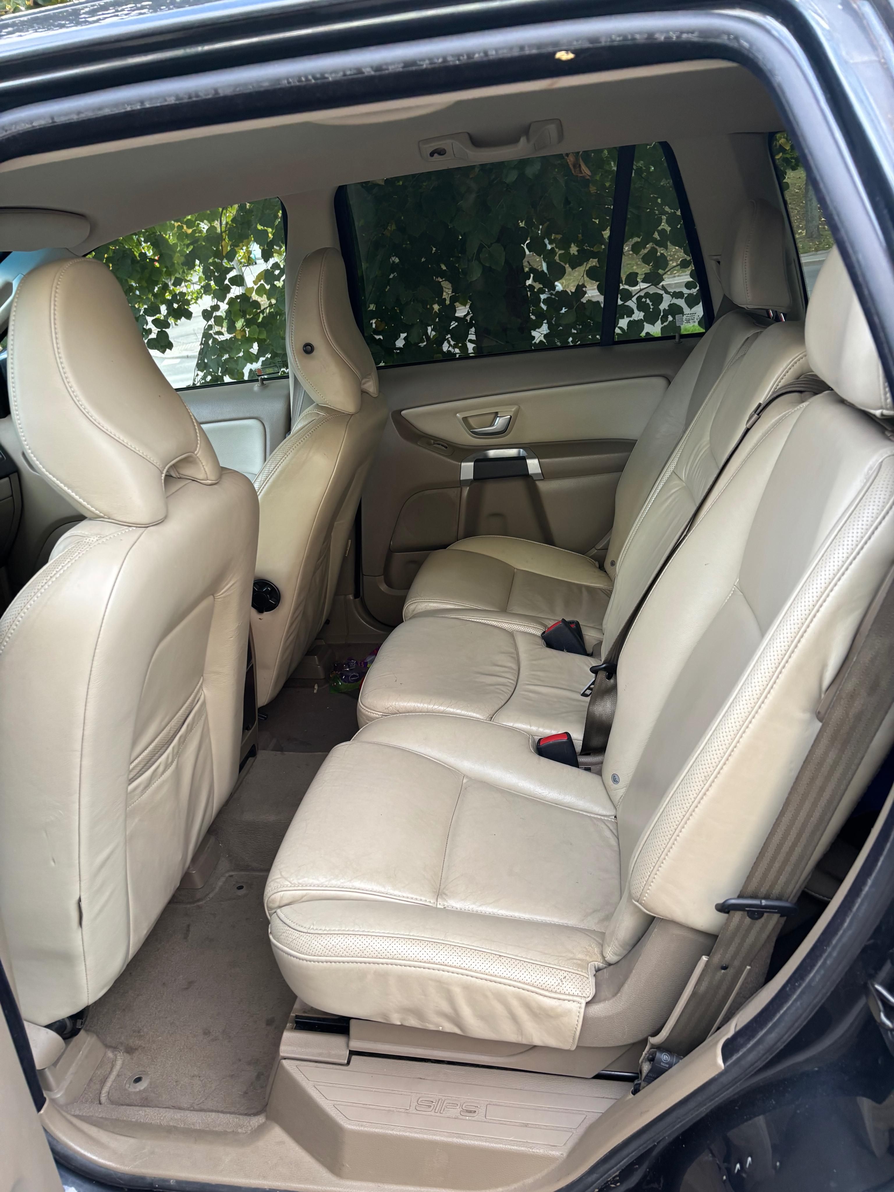 Volvo XC90, D5 AWD 1.majitel - fotka 6