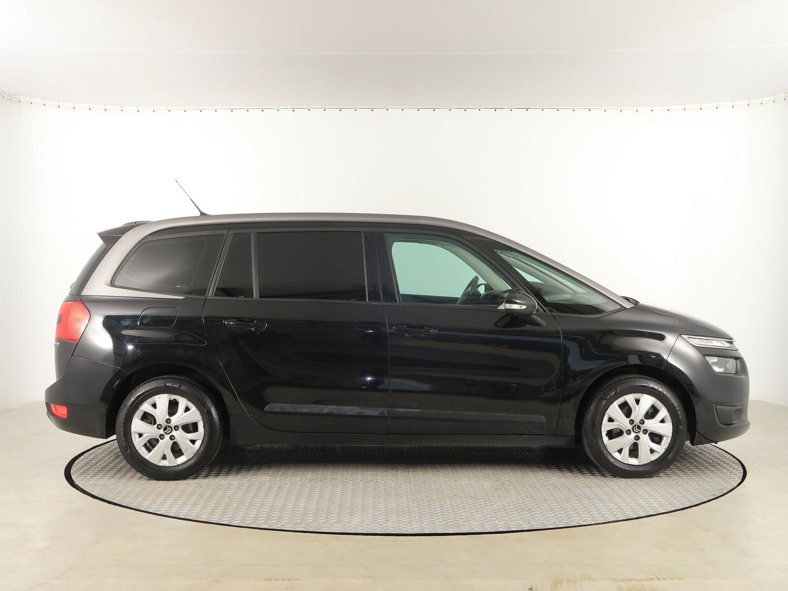 Citroën Grand C4 Picasso, 1.6 HDi, 7 míst - fotka 6