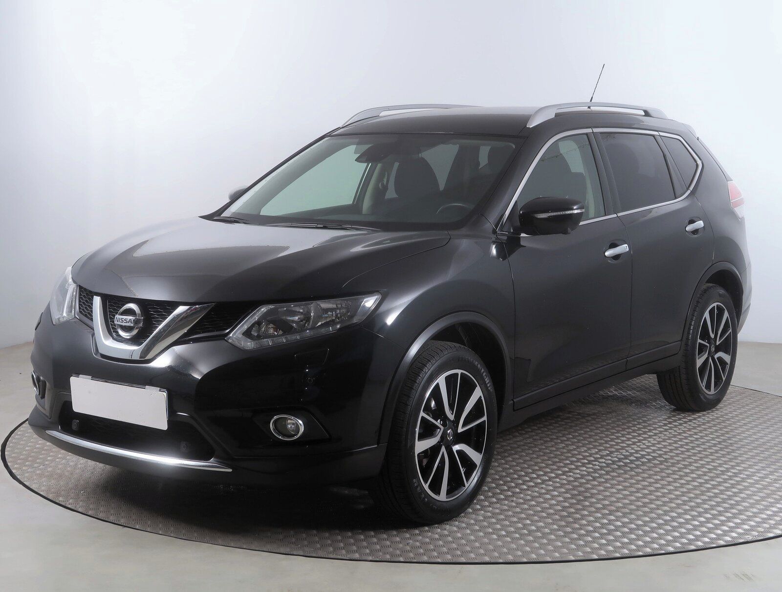 Nissan X-Trail, 1.6 dCi, 4X4, Serv.kniha - fotka 2