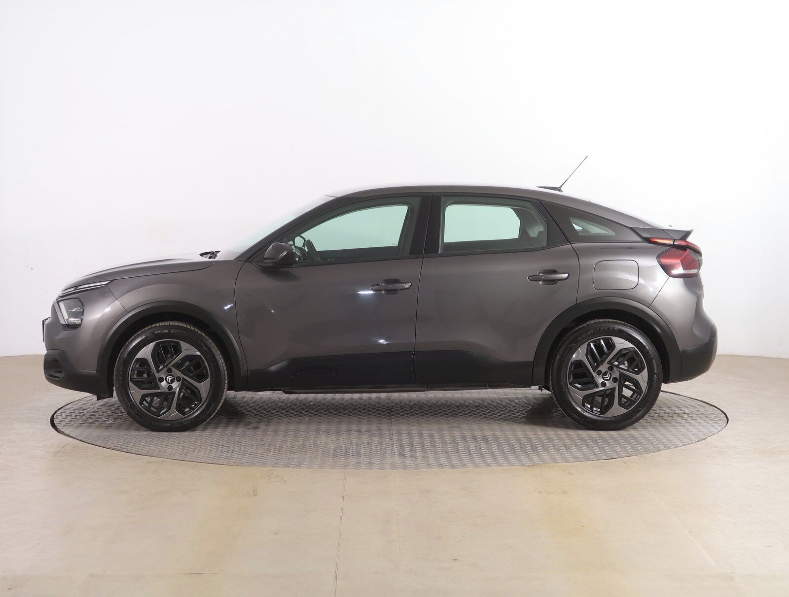 Citroën C4, 1.2 PureTech, Feel, Automat - fotka 3