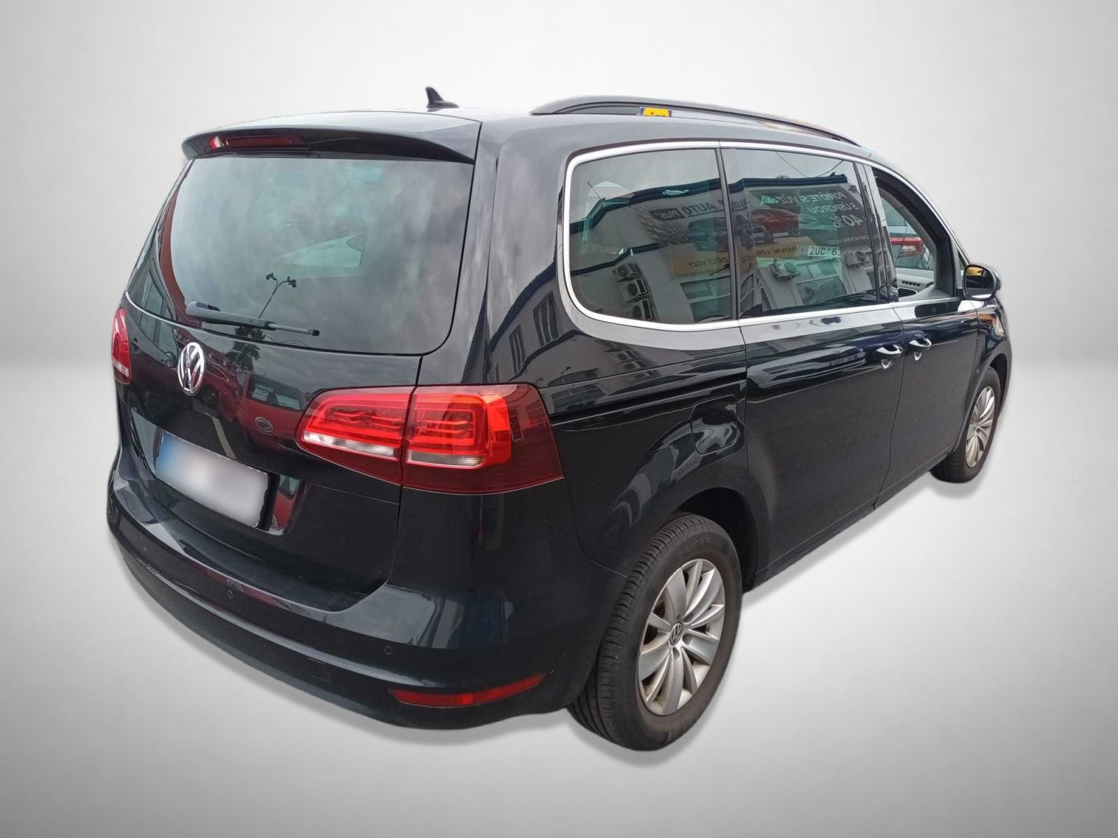 Volkswagen Sharan, 2.0 TDI BMT, Automat, Navi - fotka 2