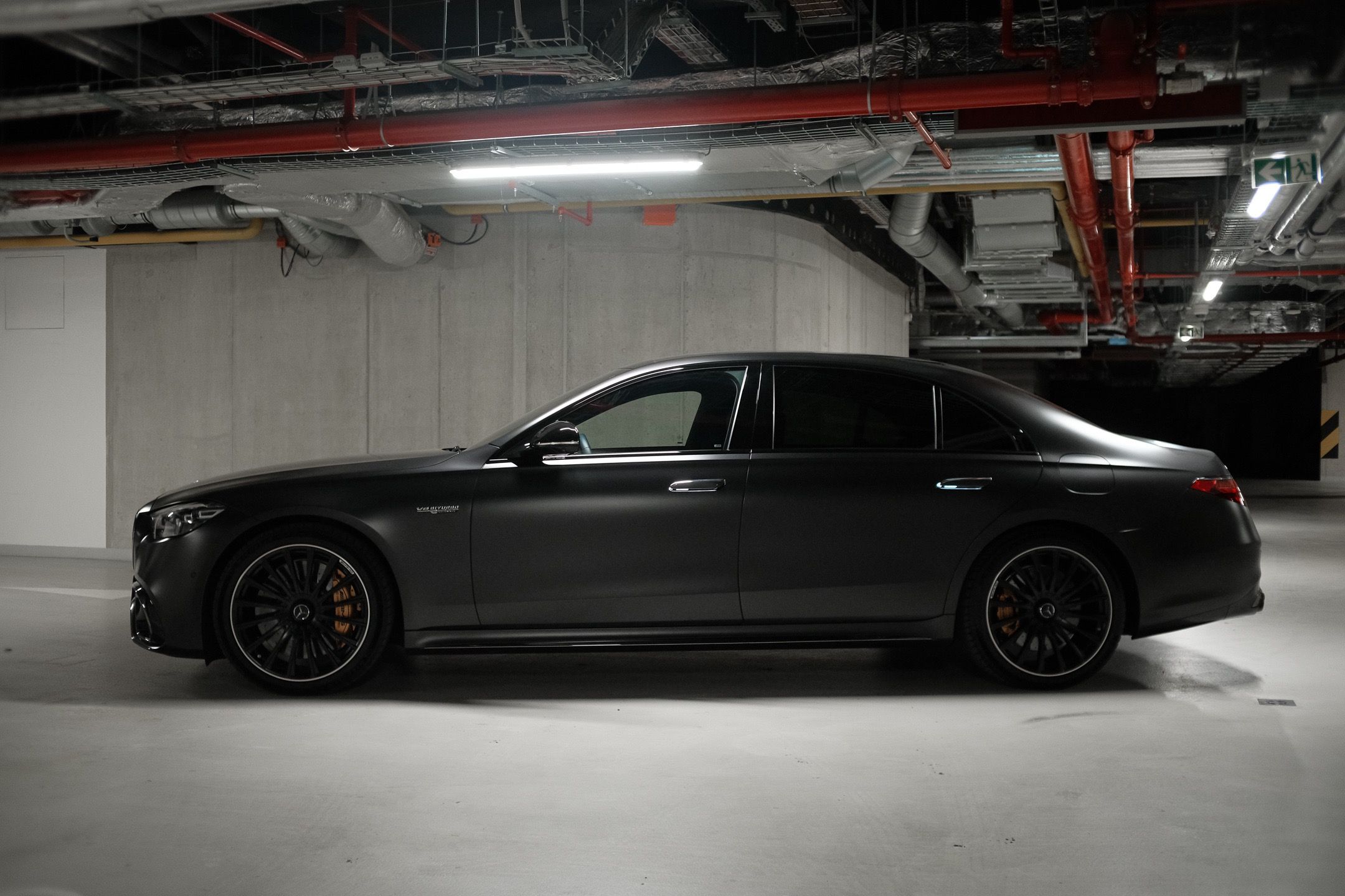 Mercedes-Benz Třídy S, MERCEDES-BENZ AMG S 63 E PERF - fotka 3