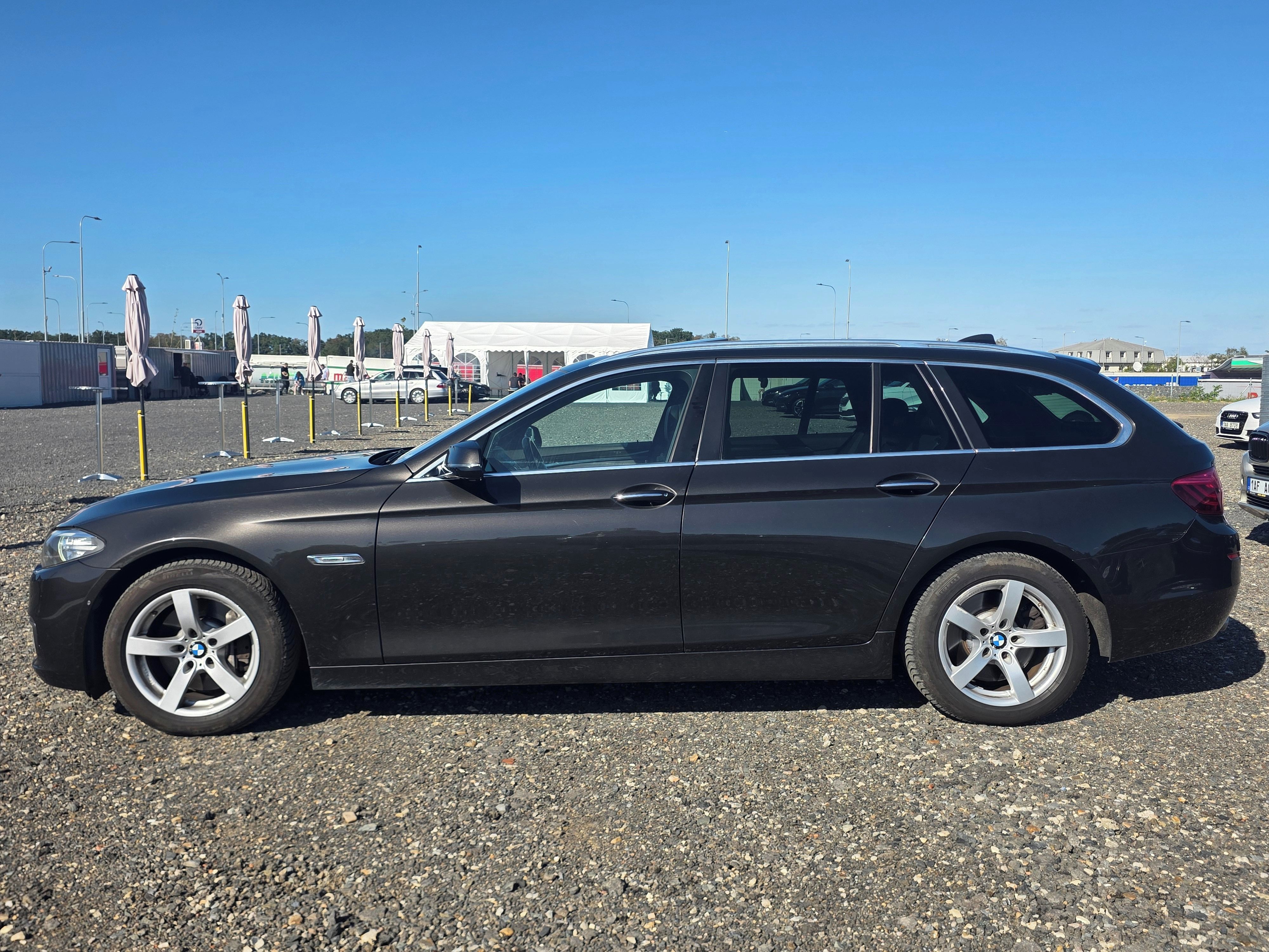 BMW Řada 5, F11, 3.0D, facelift, LUXURY - fotka 5