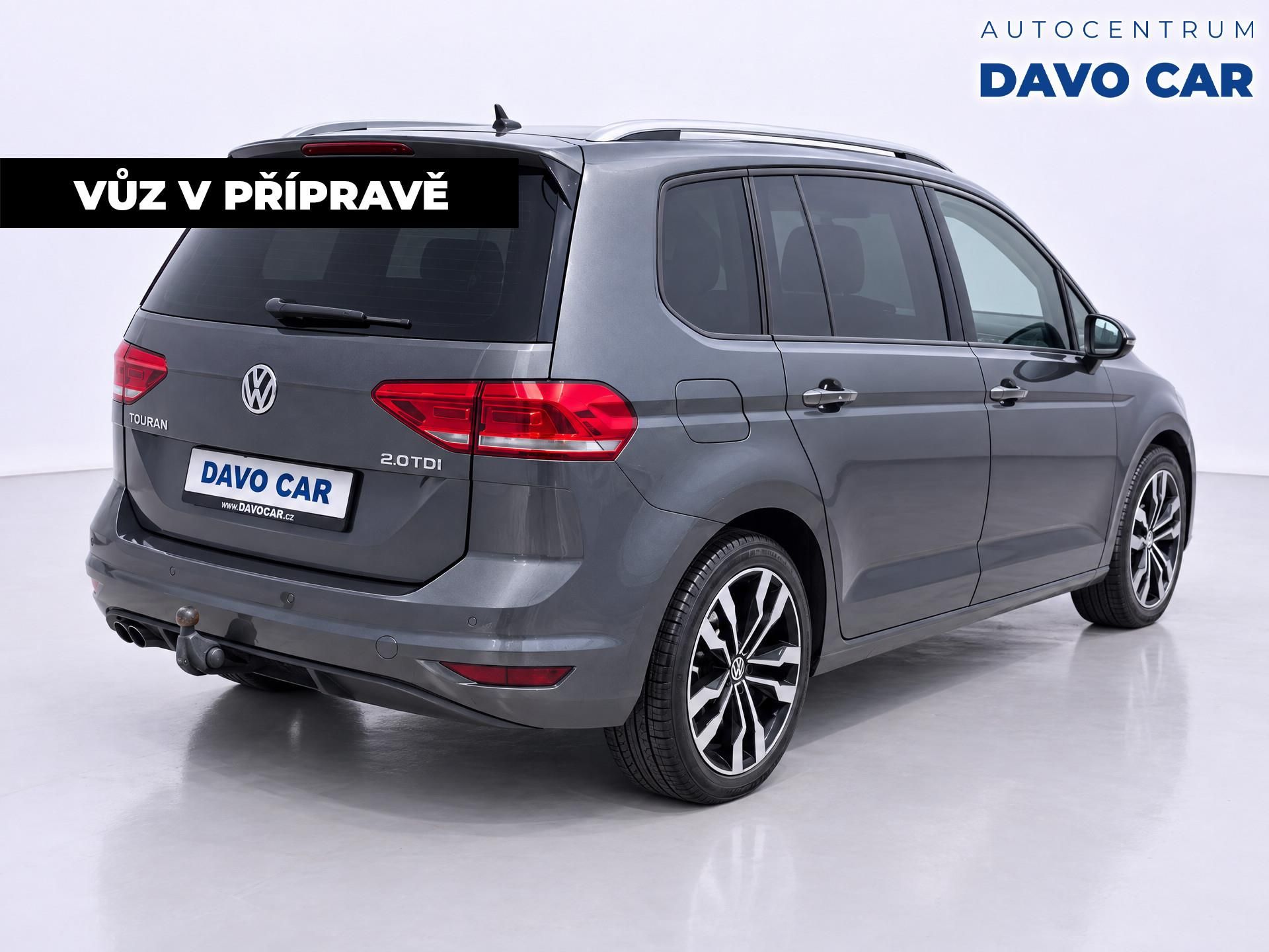 Volkswagen Touran, 2,0 TDI 110kW Highline DSG - fotka 2