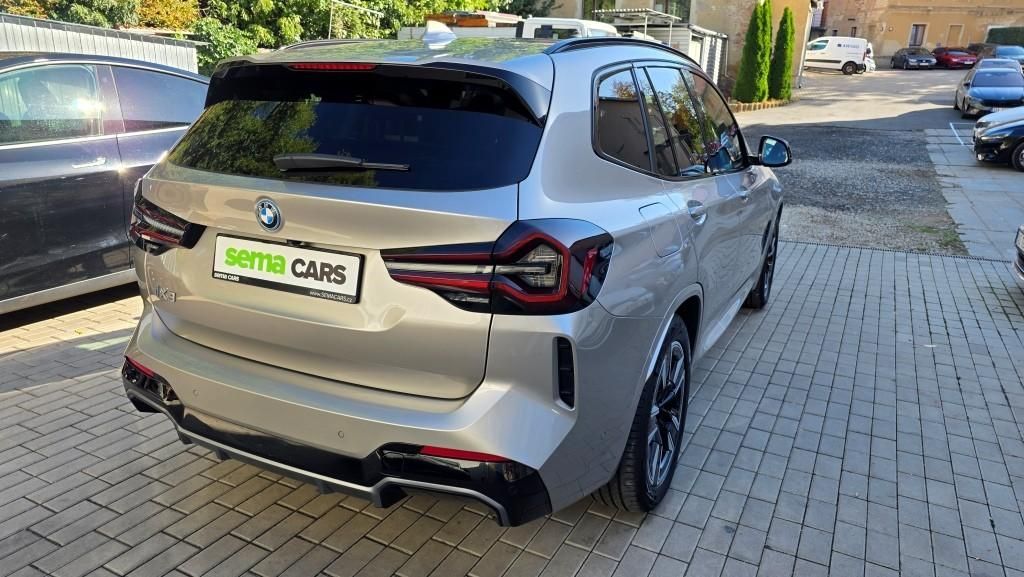 BMW iX3, M-Sport 210kW 80kWh SoH96,3% - fotka 4