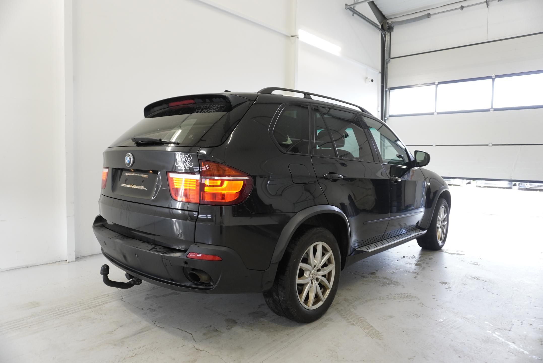 BMW X5, 3,0 XDRIVE35D AUT. - fotka 5