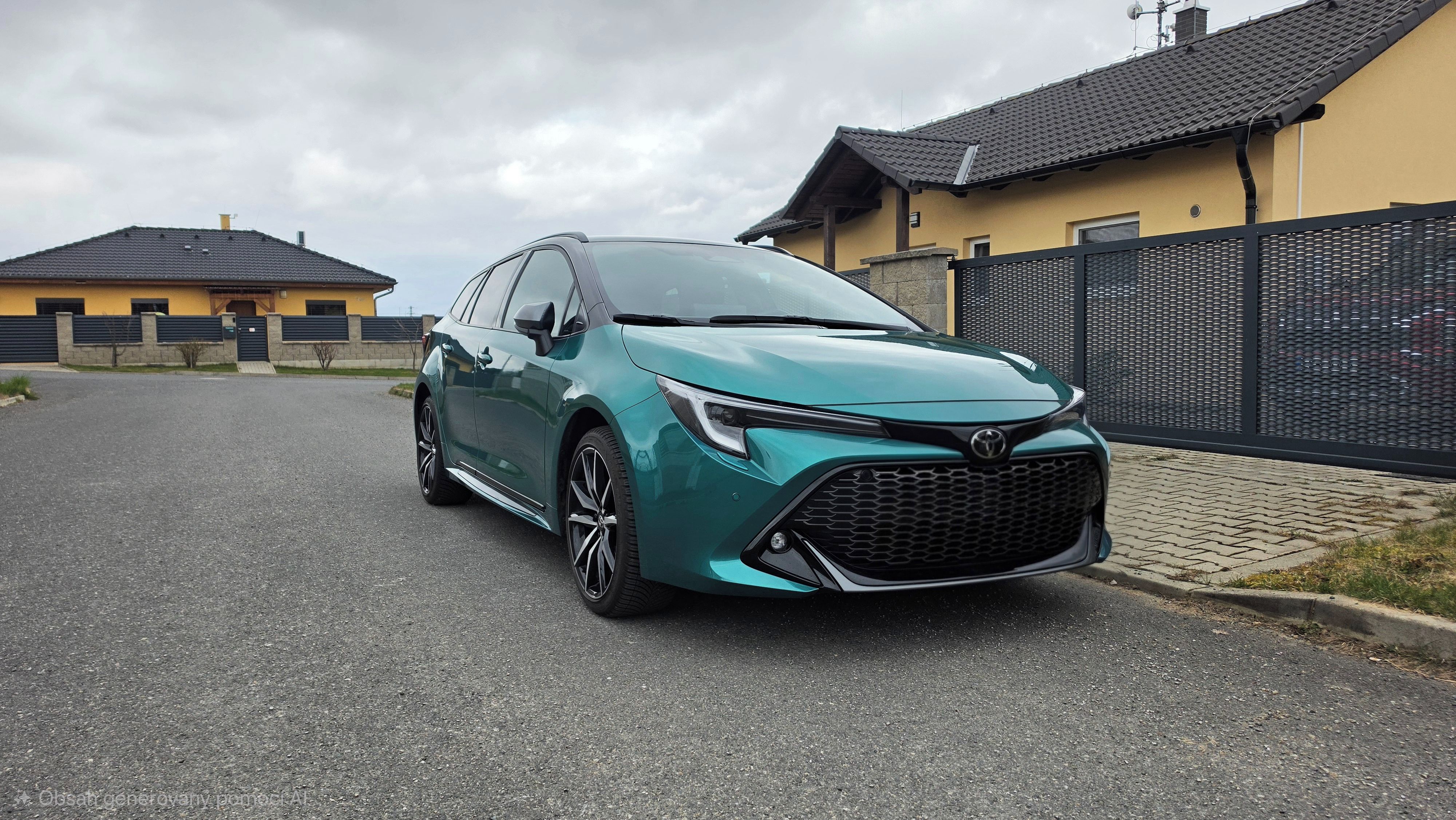 Toyota Corolla, Touring Sports 1.8 GR SPORT - fotka 4