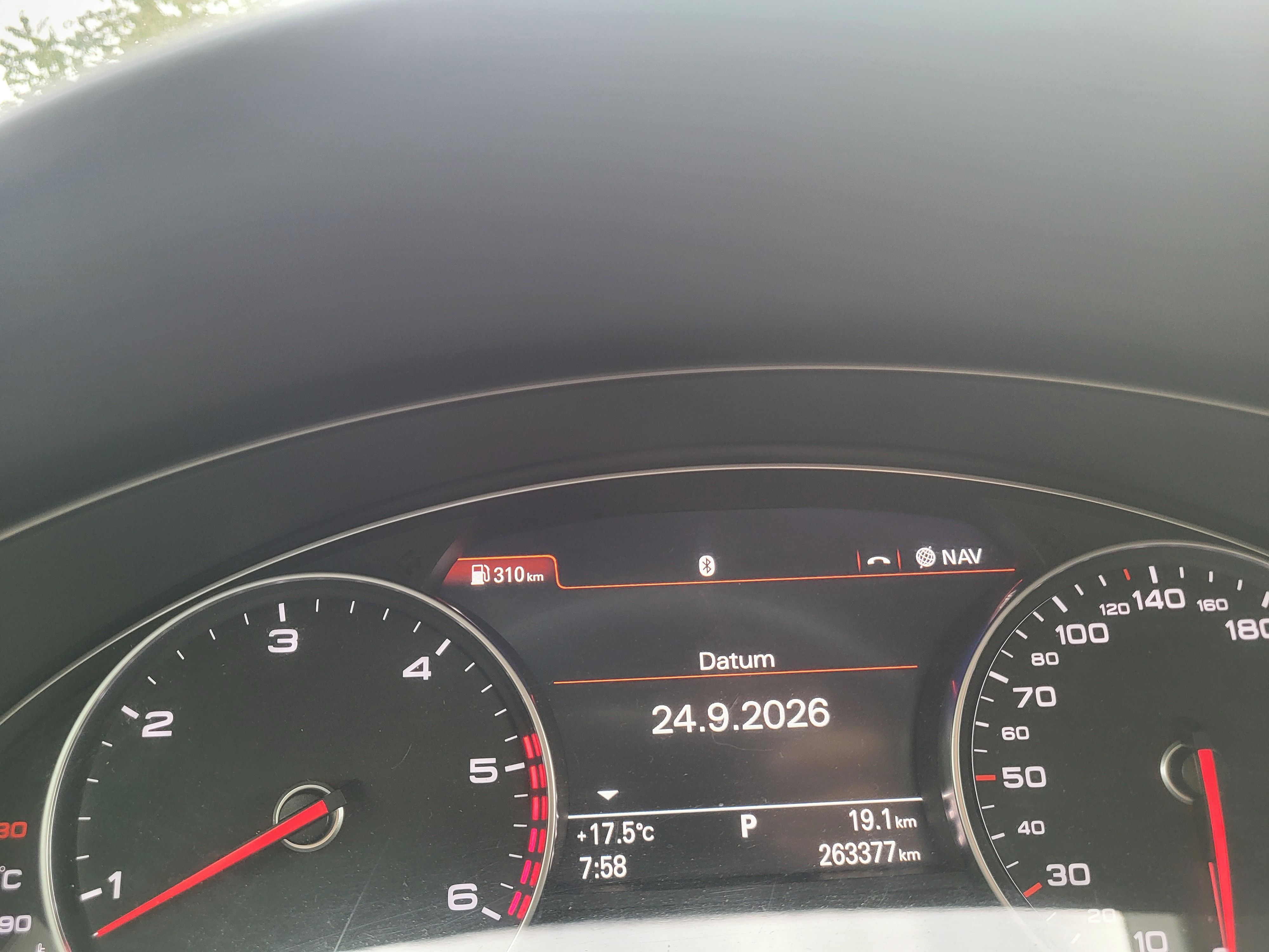 Audi A6 Avant, Audi A6 3.0 200kW Quatro - fotka 4