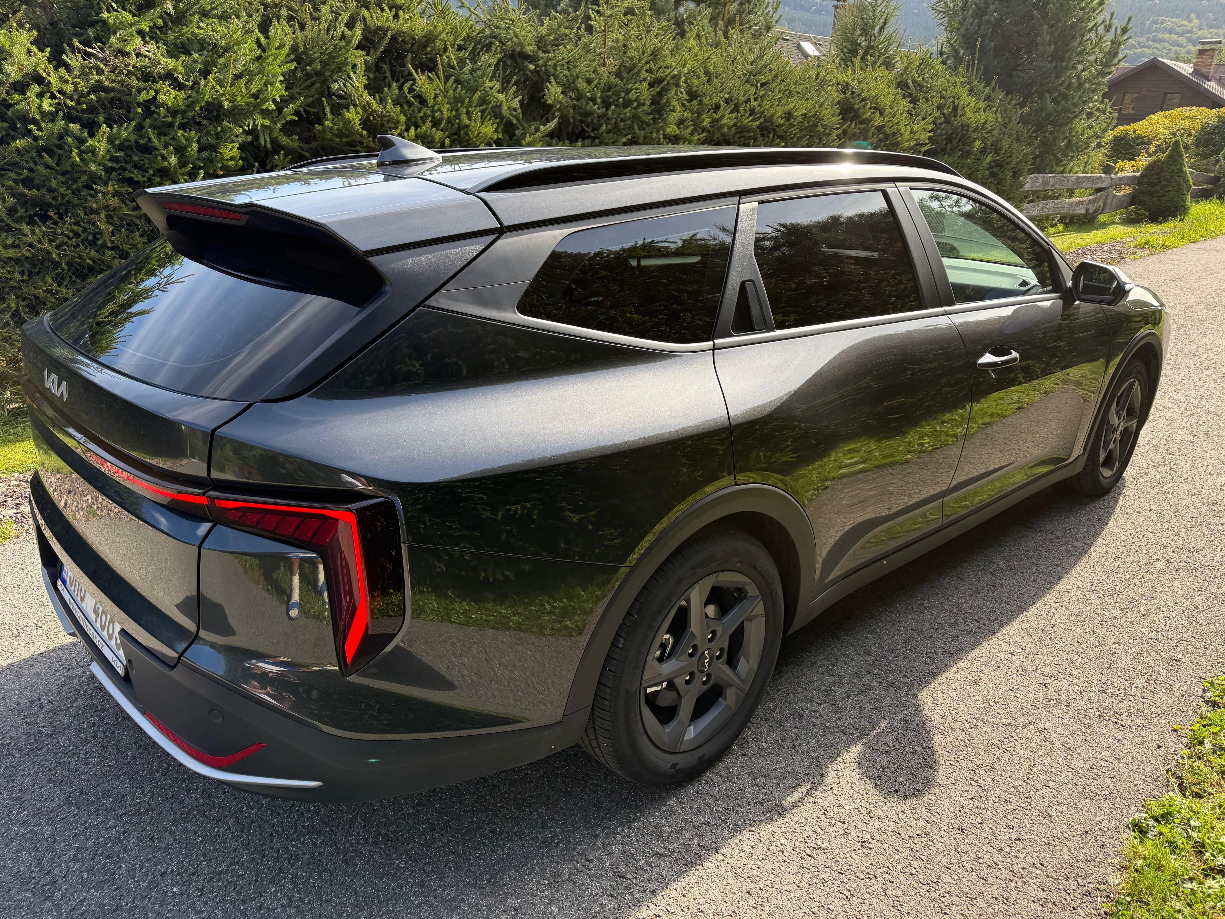 Kia K4, Zánovní Kia K4 Sportswagon - fotka 6