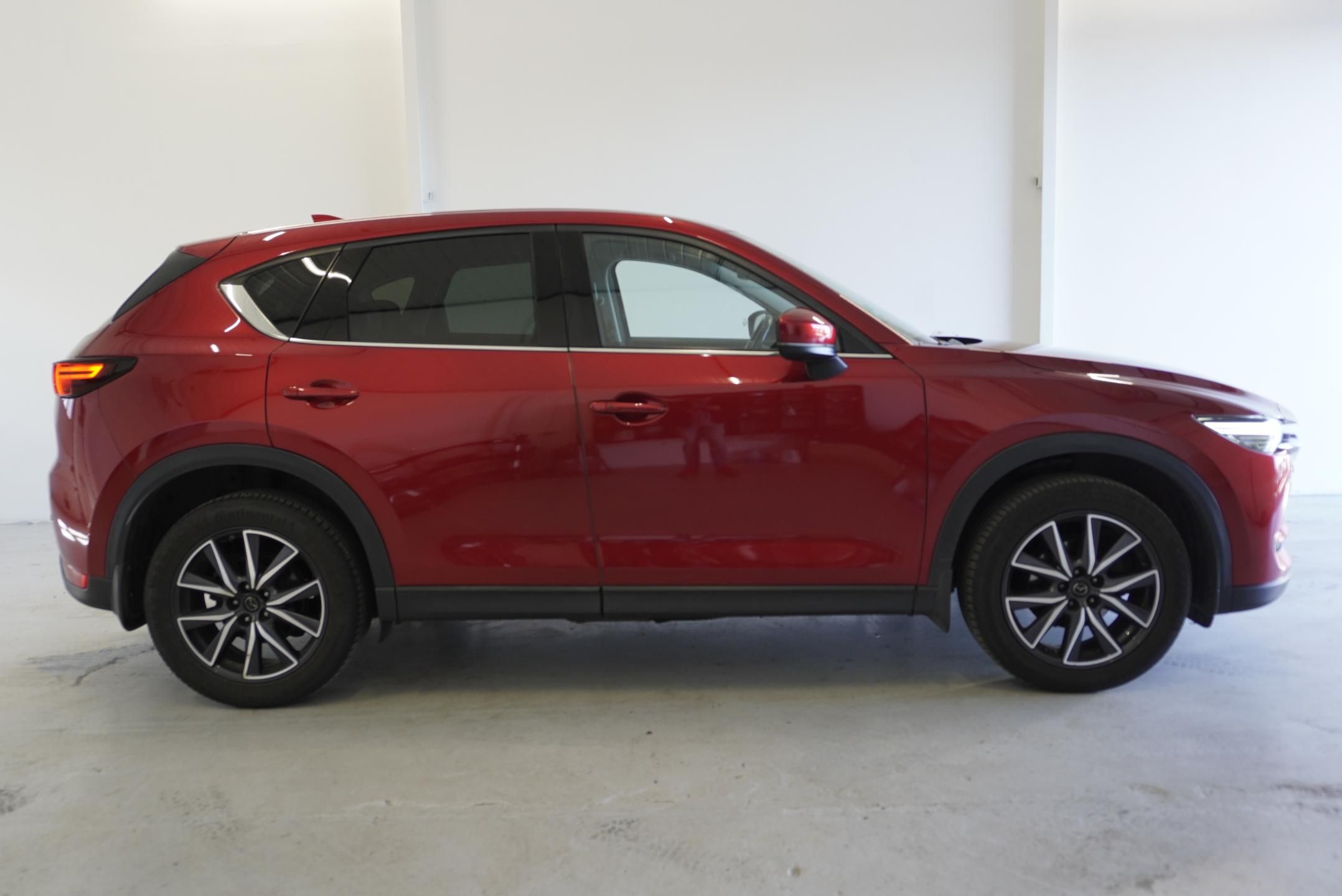 Mazda CX-5, 2,2 SKYACTIV-D OPTIMUM 4WD AUT - fotka 4