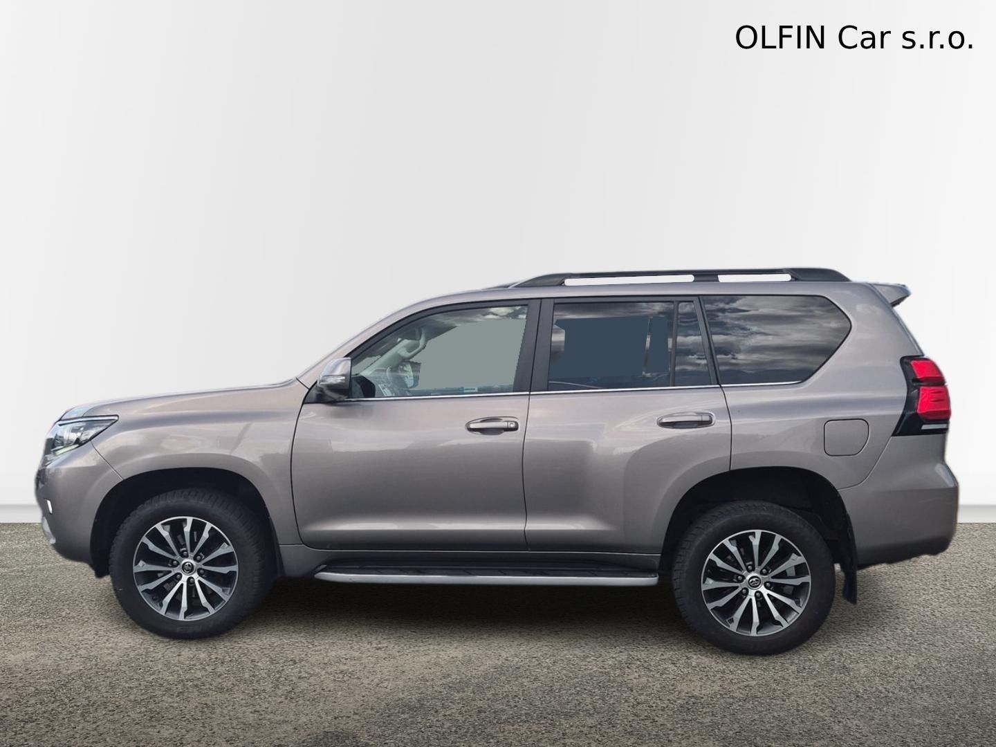 Toyota Land Cruiser, LC 150 2,8 D-4D 4x4 6AT Comfor - fotka 5