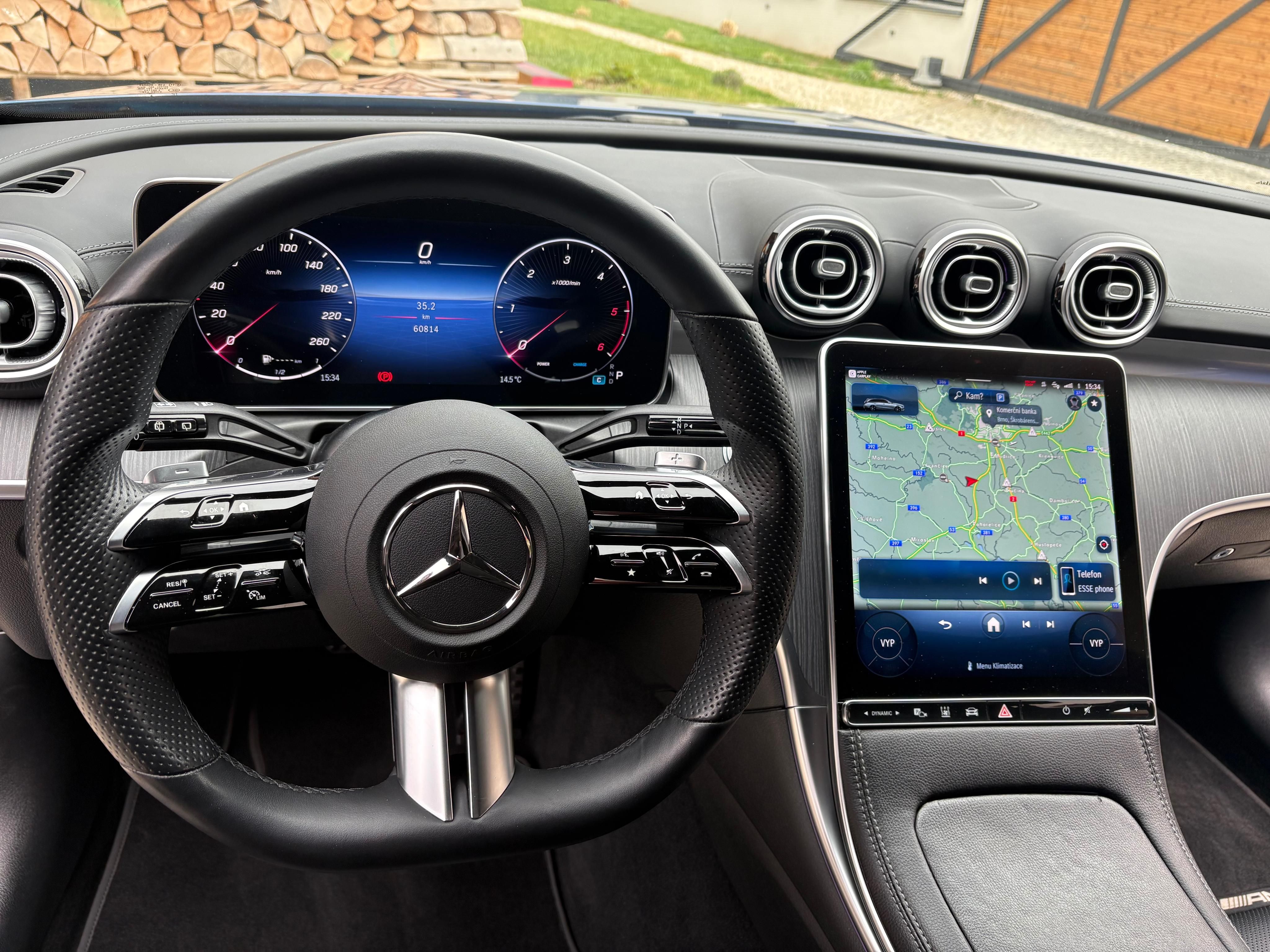 Mercedes-Benz Třídy C, Mercedes-Benz C 300 d AMG - fotka 4