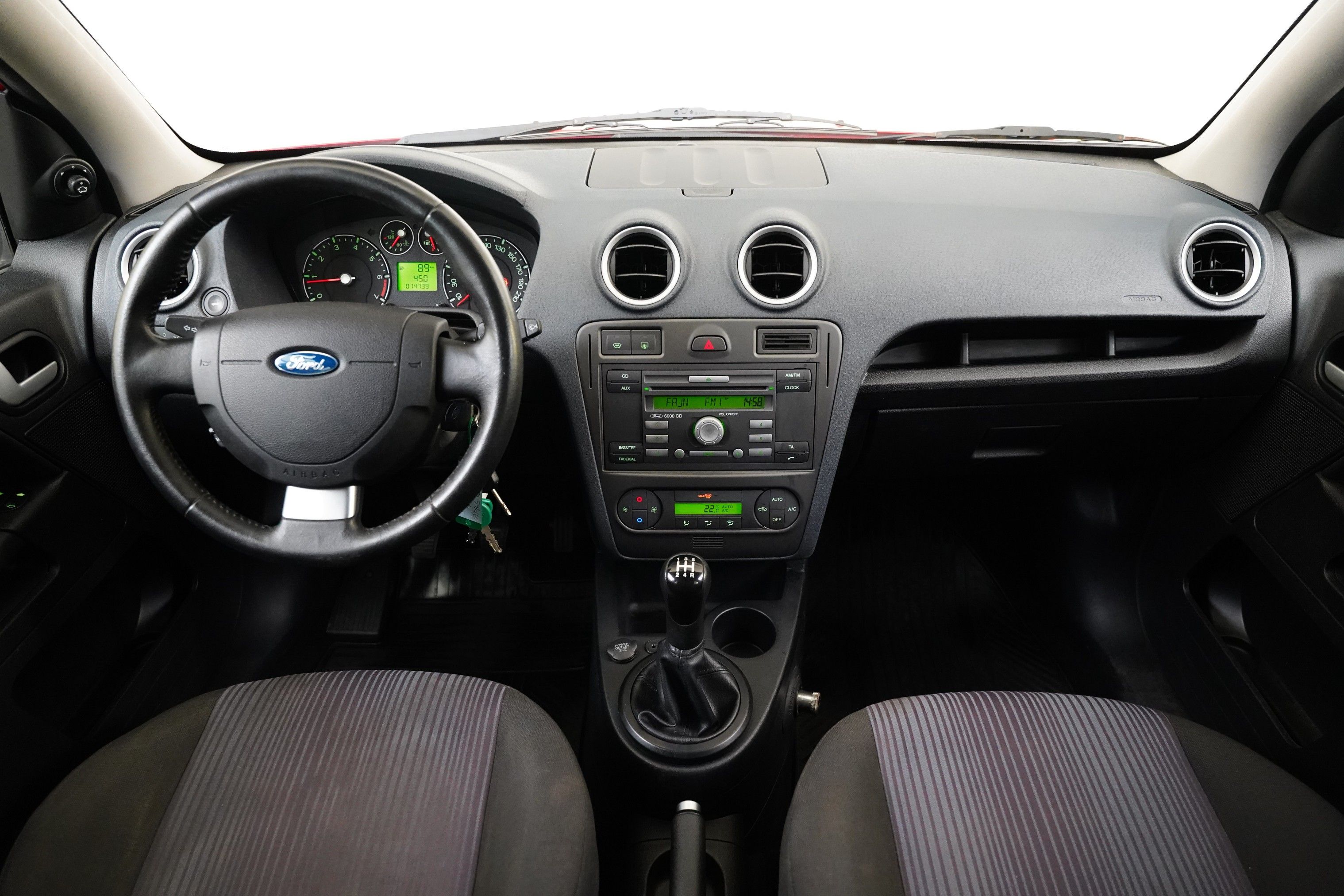 Ford Fusion, 1,4 Duratec 59 kW - fotka 5