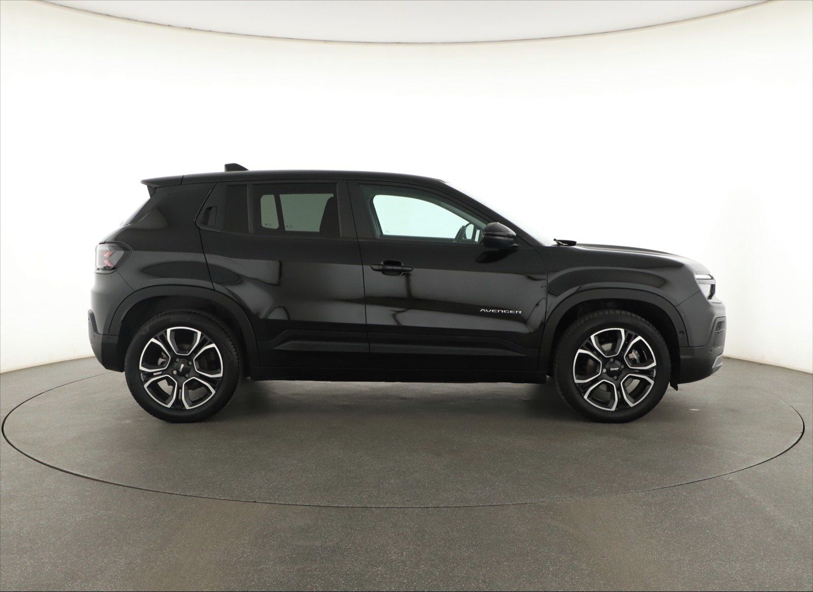 Jeep Avenger, 54 kWh, SoH 94%, Automat - fotka 6