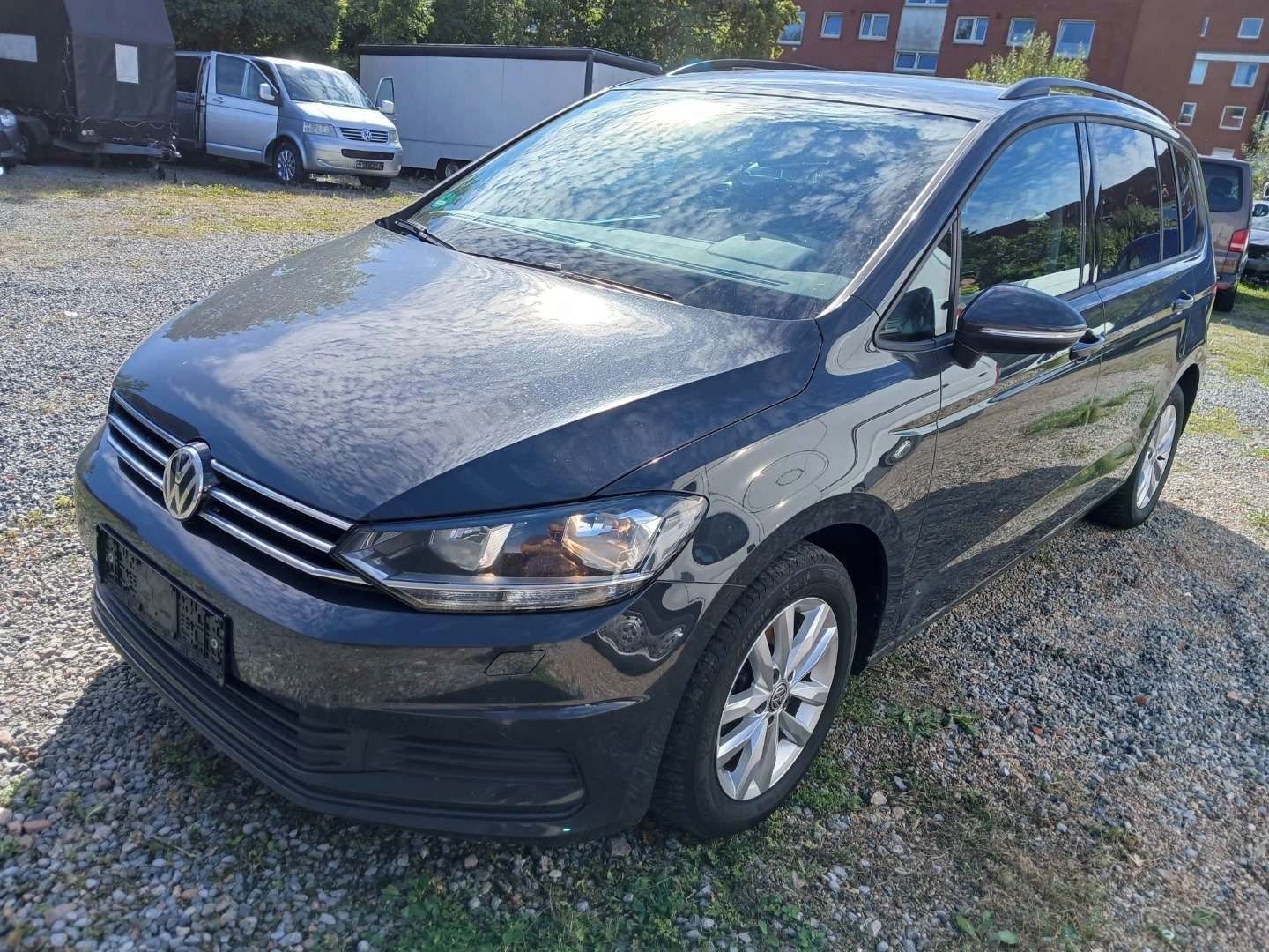Volkswagen Touran, 1.2Tsi 81KW 7-MÍST ROZV. ŘEMEN - fotka 4