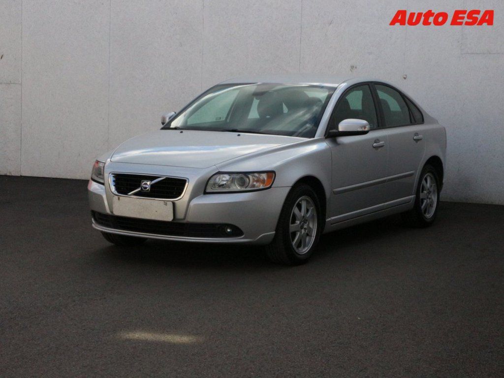 Volvo S40, 2.5 i - fotka 3