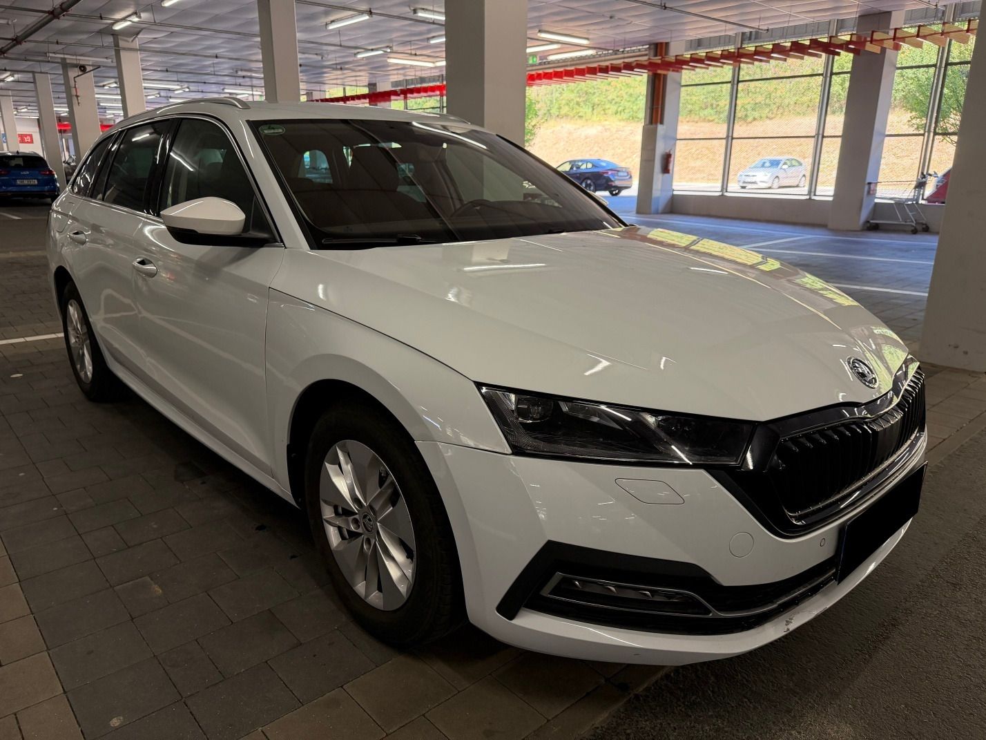 Škoda Octavia, 2.0TDi Style 110kW DSG 4x4 - fotka 4