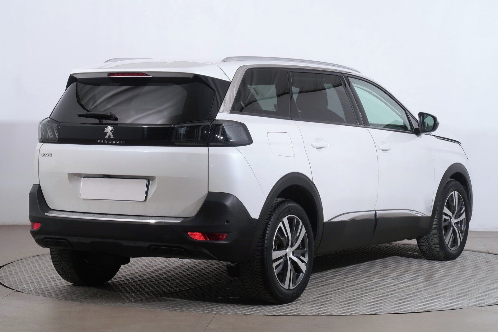 Peugeot 5008, PureTech 130, Automat, 7 míst - fotka 5