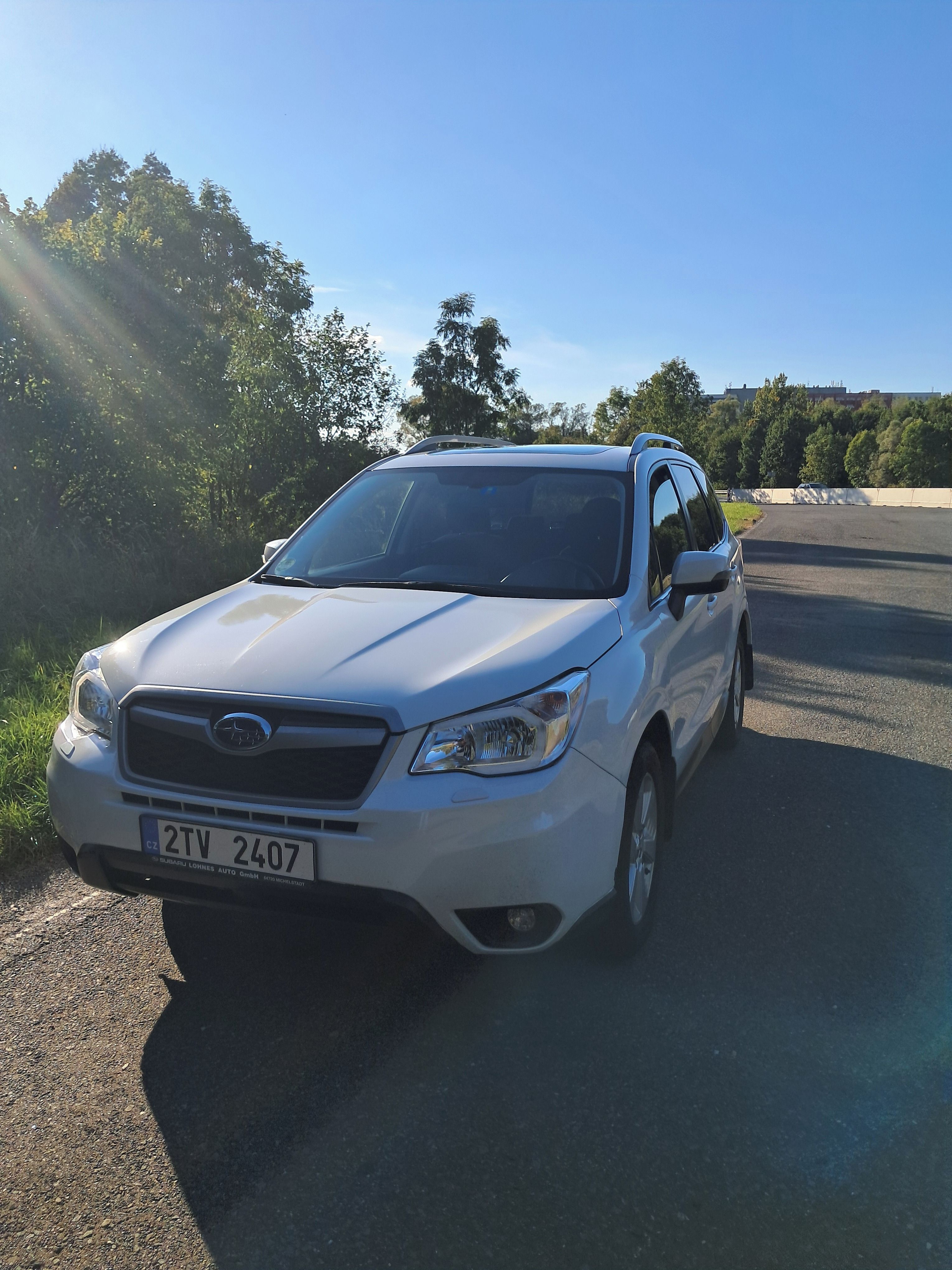 Subaru Forester, 2.0 D 4x4 - fotka 2