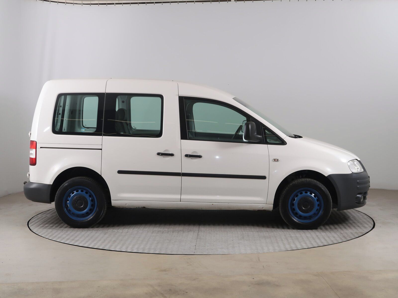 Volkswagen Caddy, 1.9 TDI, 5Míst - fotka 6