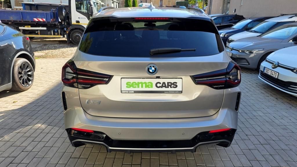 BMW iX3, M-Sport 210kW 80kWh SoH96,3% - fotka 5