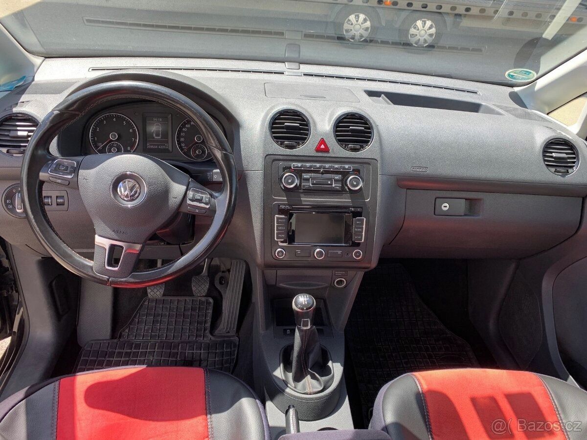 Volkswagen Caddy, Pravidelně servisováno - fotka 4