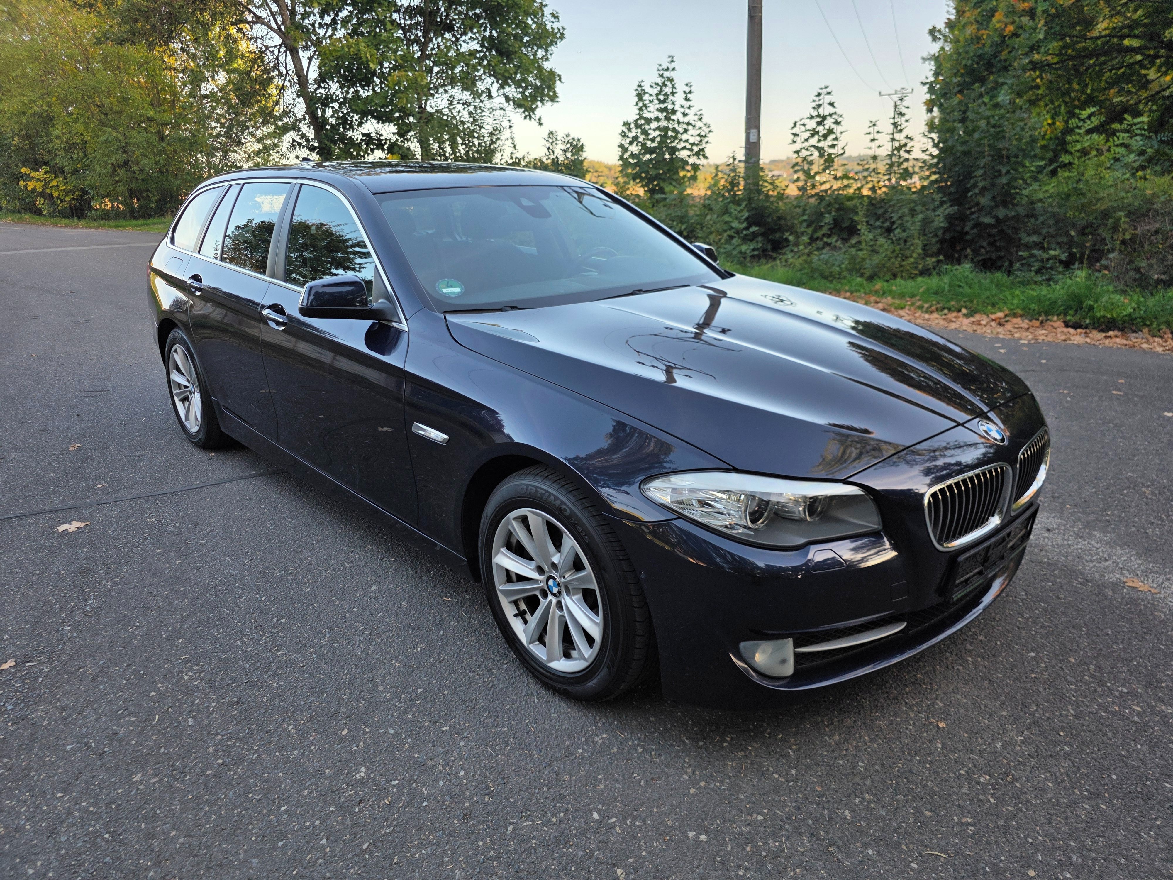 BMW Řada 5, 520D 135kW 2.majitel kamera - fotka 2