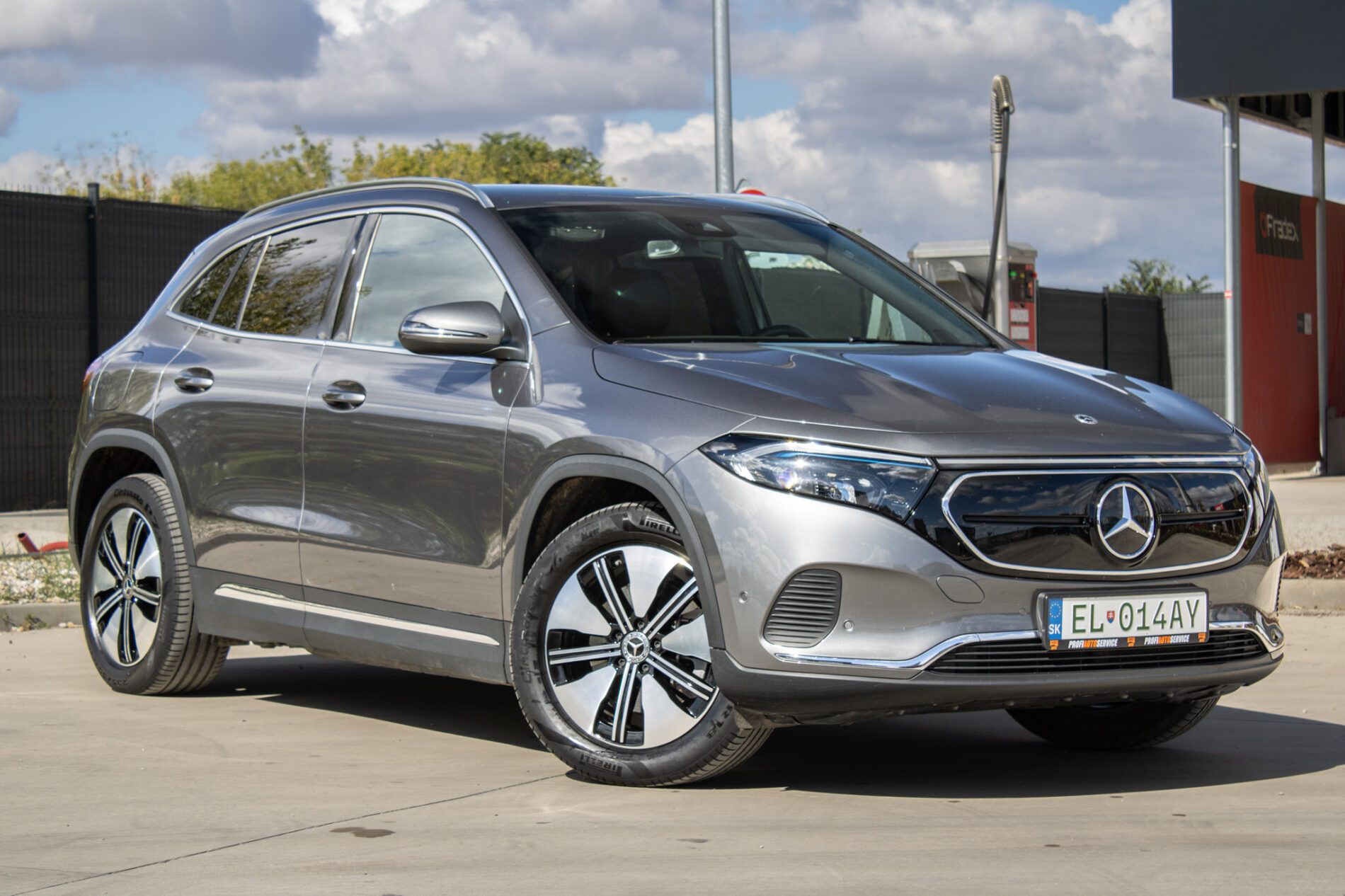 Mercedes-Benz EQA - fotka 3