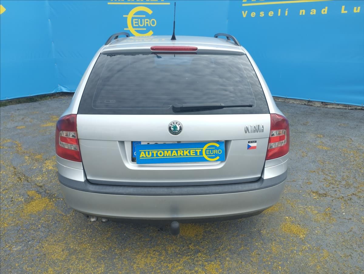 Škoda Octavia, 1,9 77KW - fotka 5