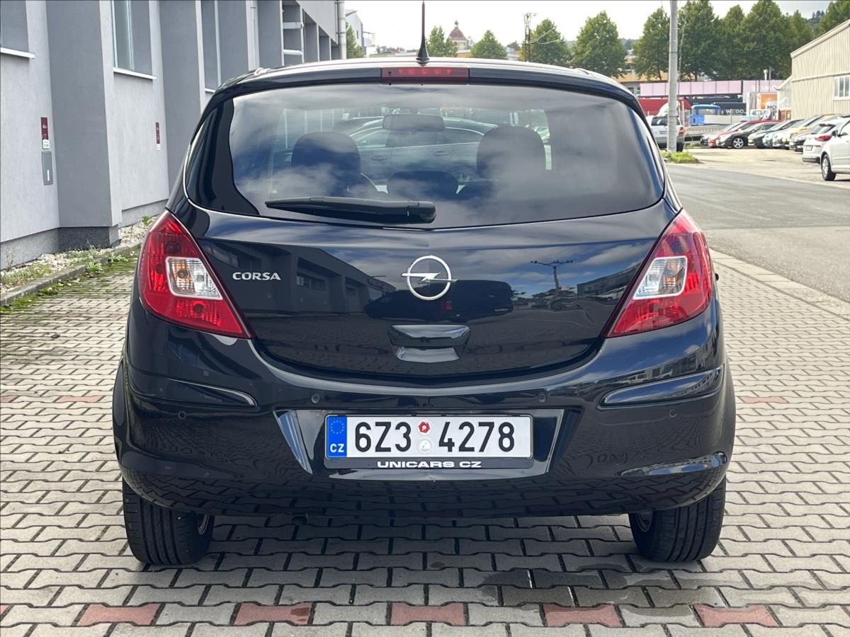 Opel Corsa, 1,2 16V  Edition 111 AT - fotka 4