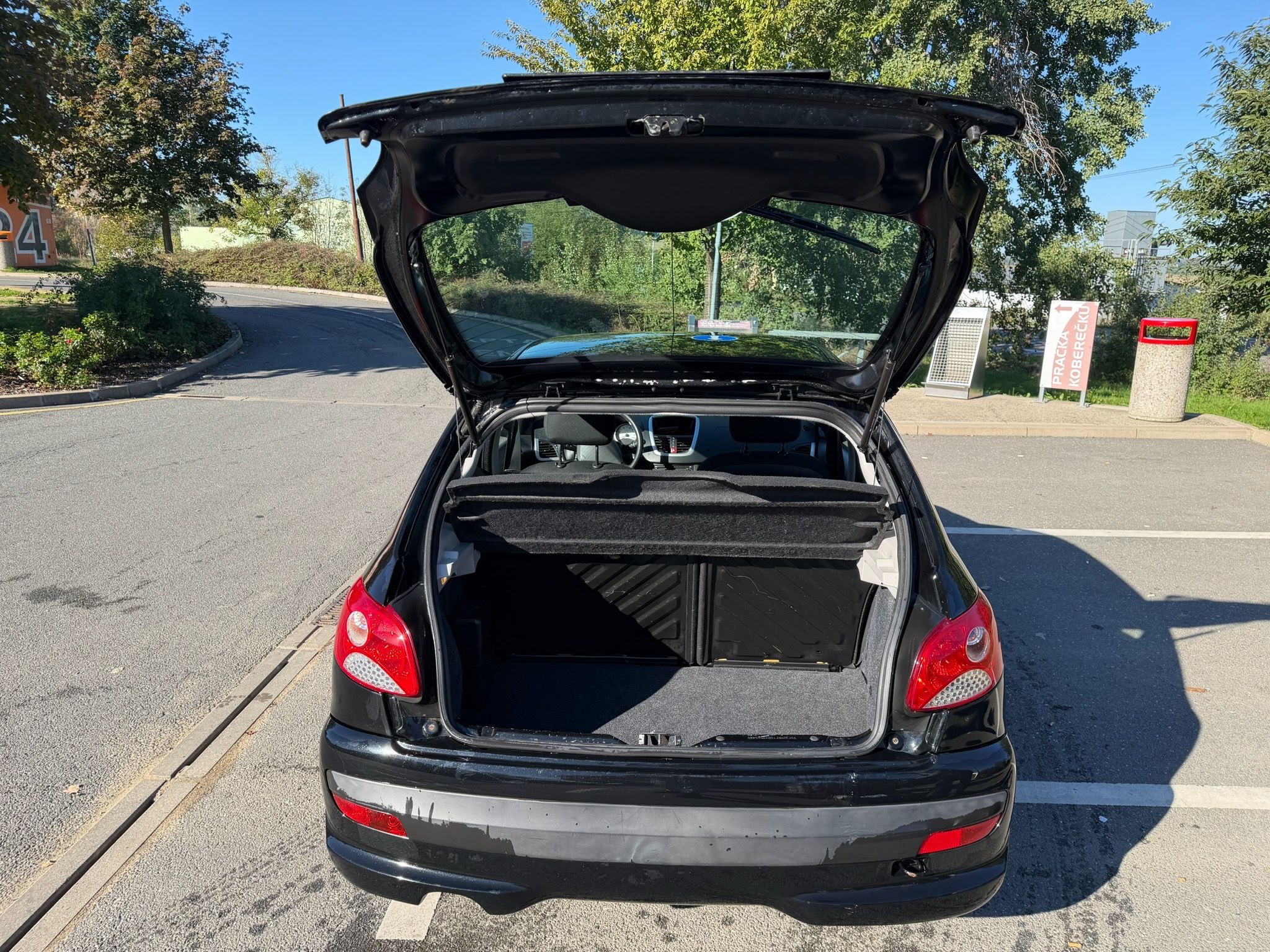 Peugeot 206, + Trendy 1,4i - fotka 6