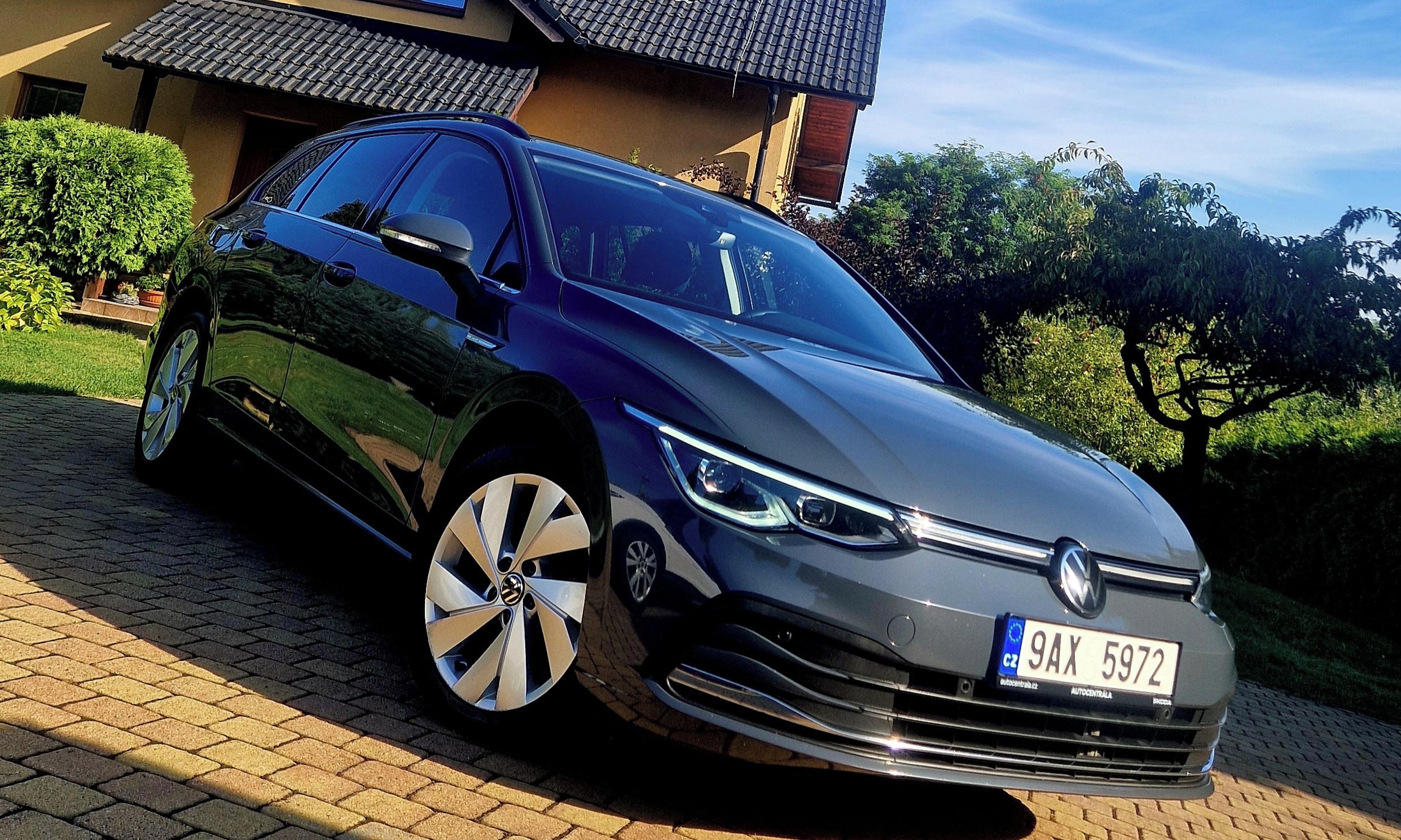 Volkswagen Golf, 2.0 TDi 110kw STYLE - fotka 6