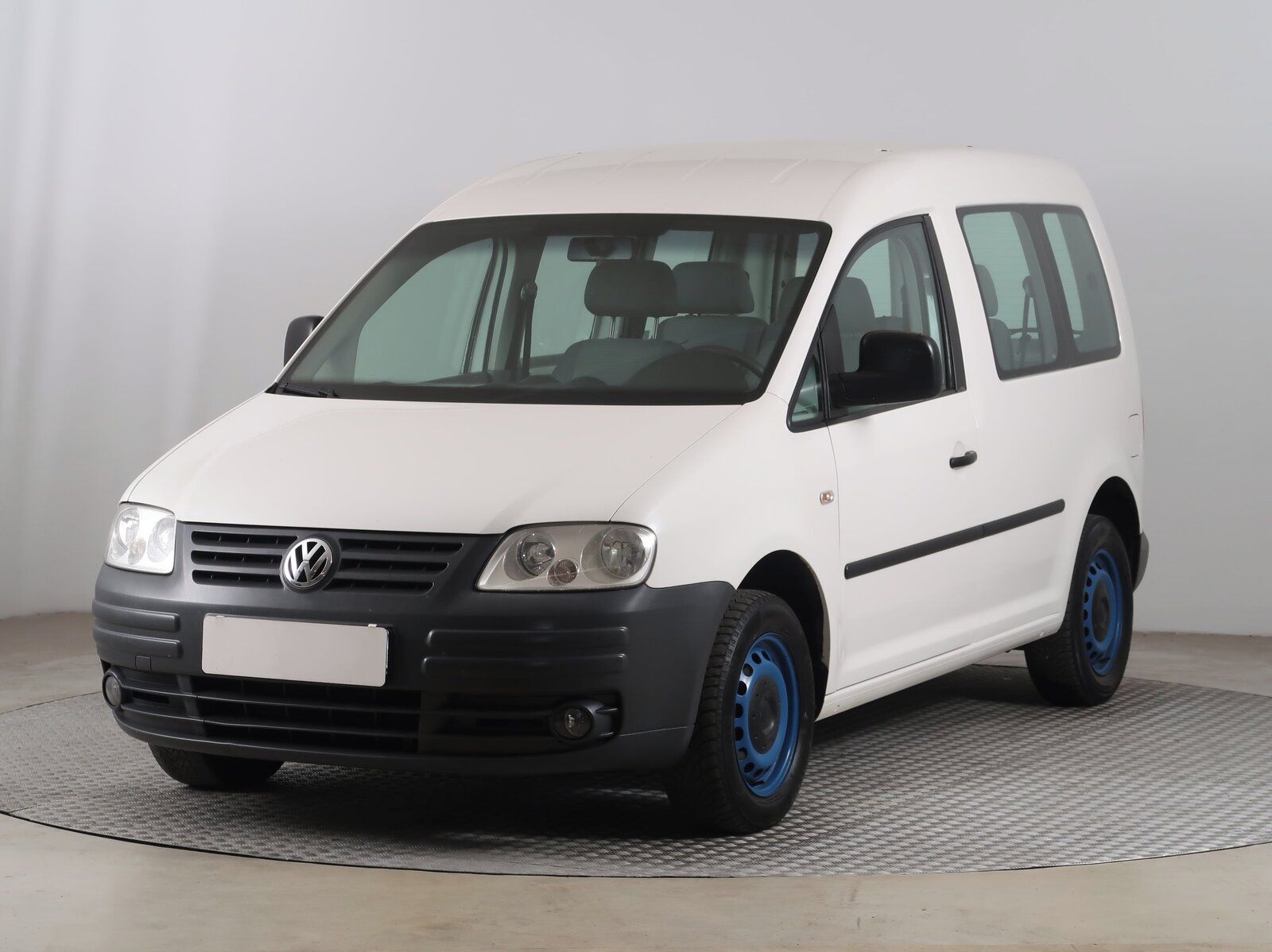 Volkswagen Caddy, 1.9 TDI, 5Míst - fotka 2