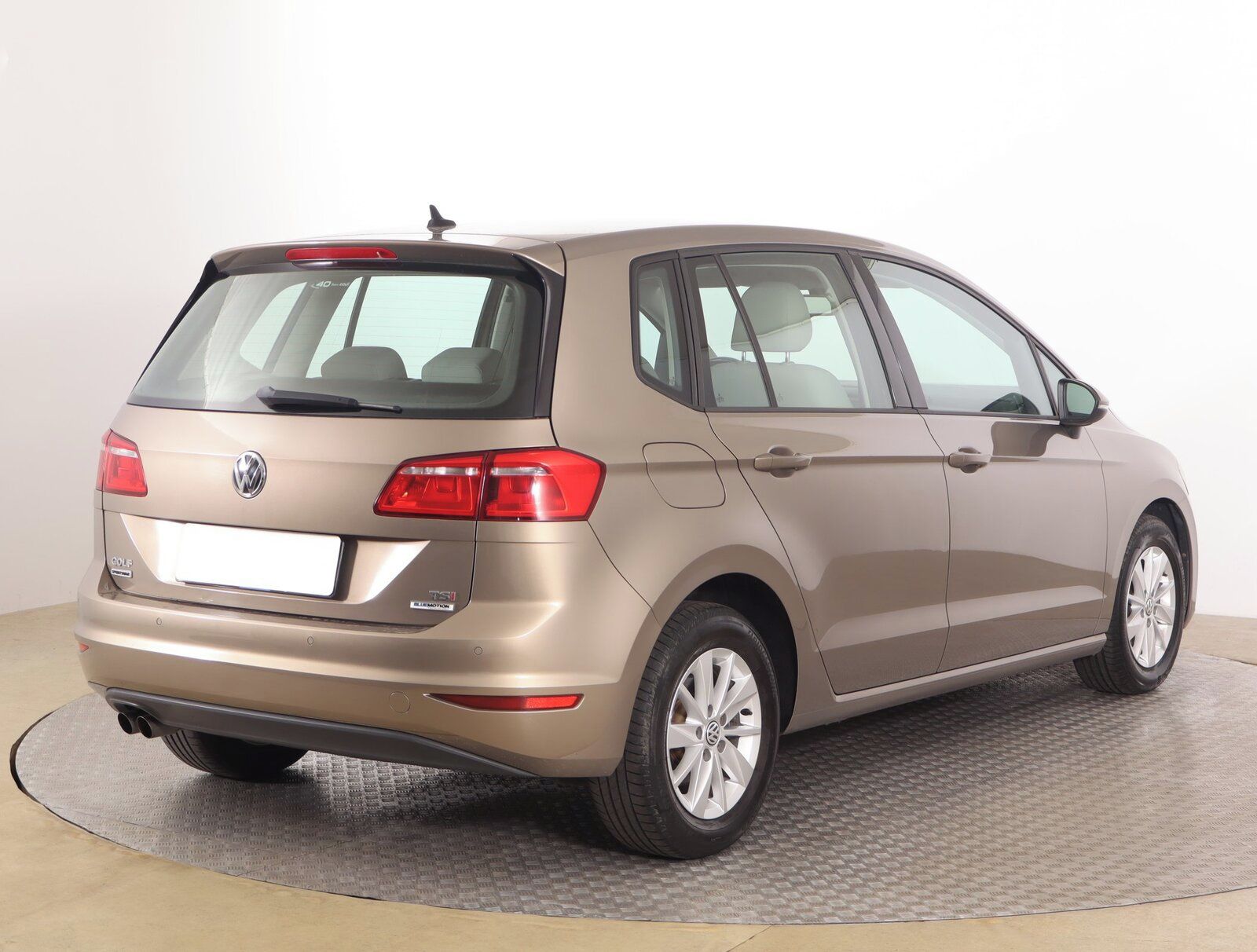Volkswagen Golf Sportsvan, 1.4 TSI, Serv.kniha - fotka 5