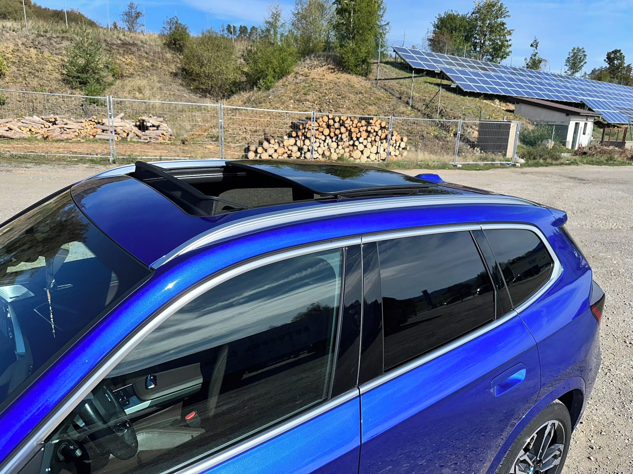 BMW X1, BMW X1xDrive23d panorama,tažné - fotka 4
