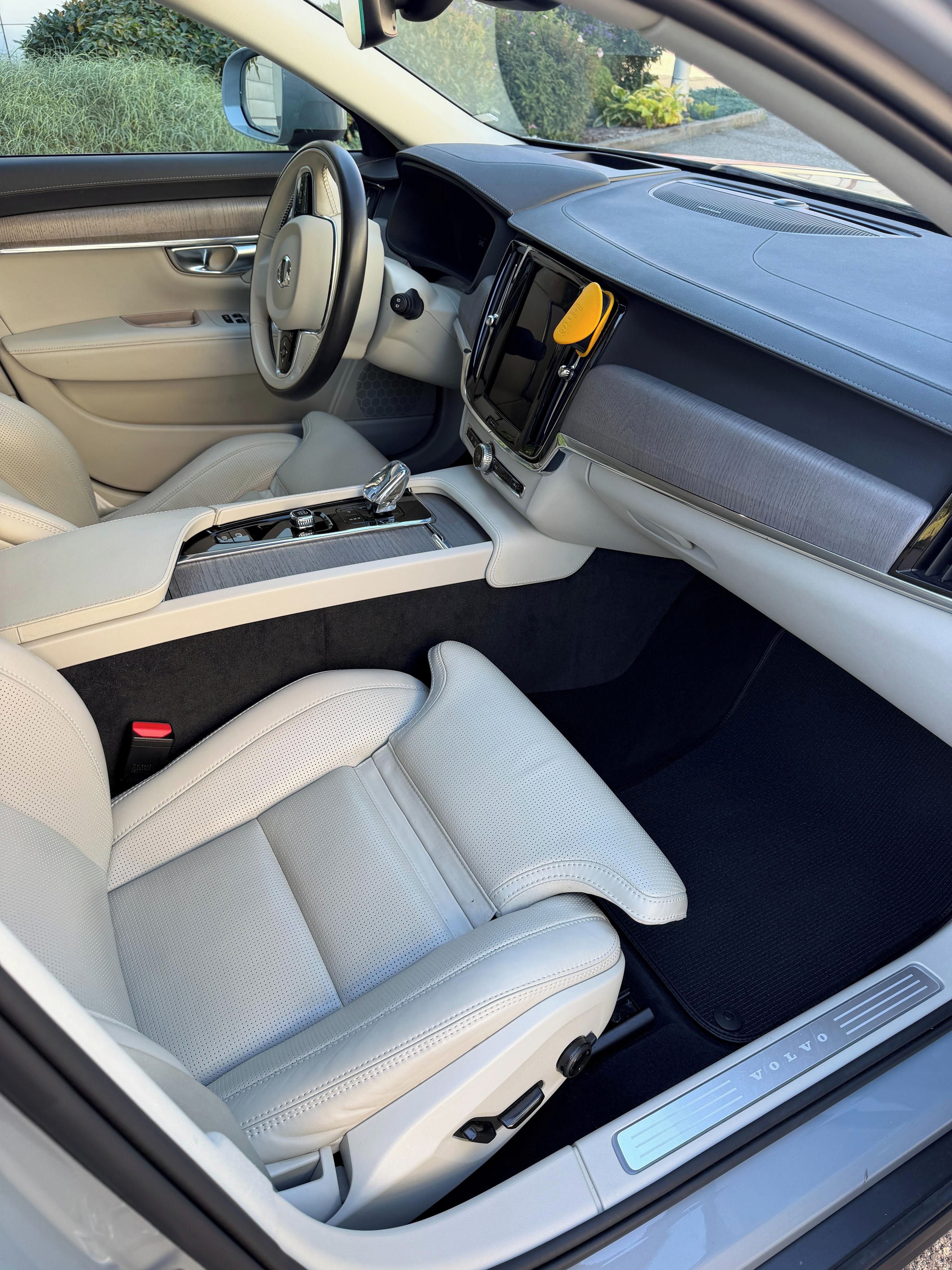 Volvo V90, B6 AWD ULTIMATE POLESTAR - fotka 6