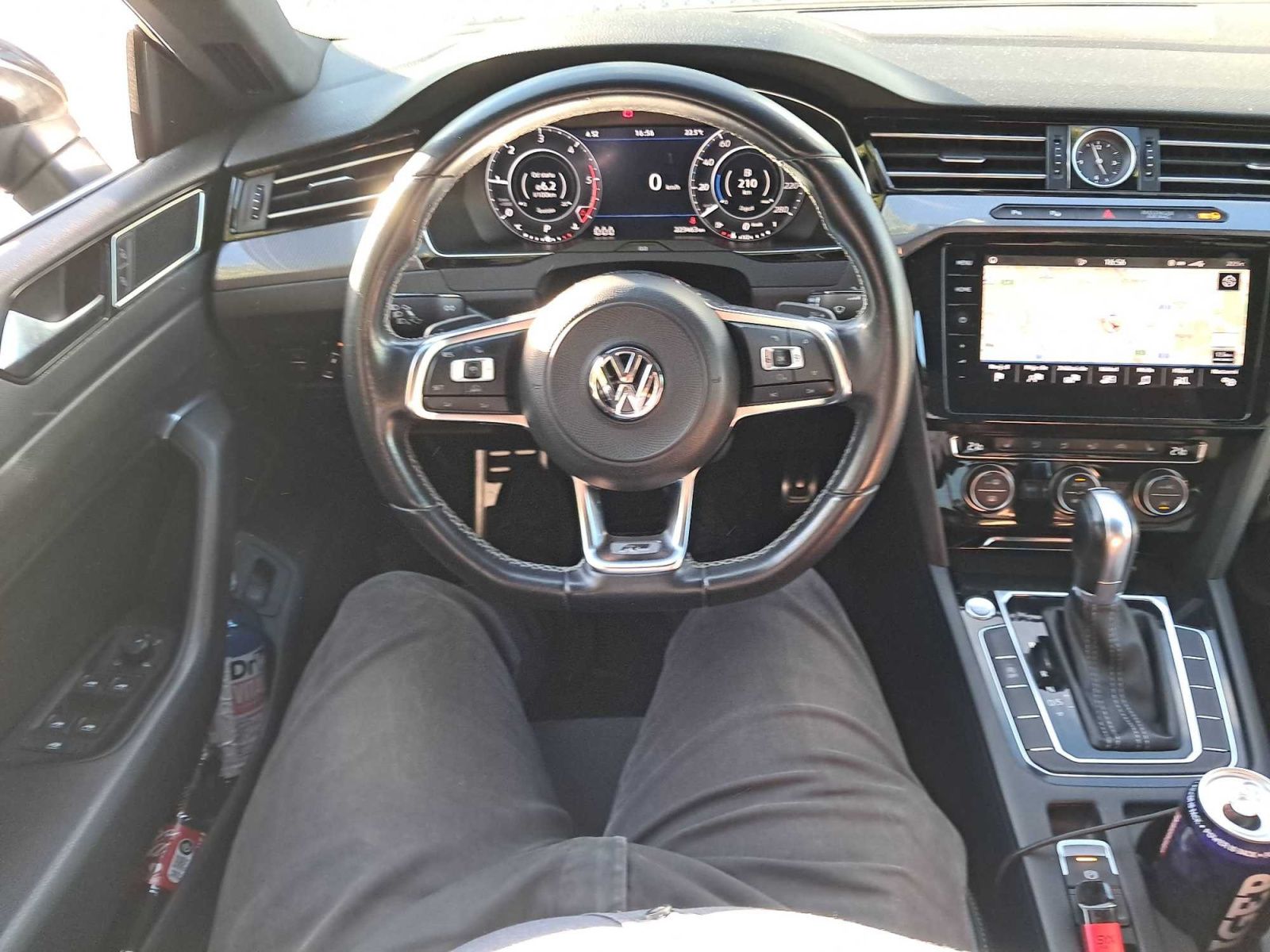 Volkswagen Arteon, 2.0 TDI, R-line, Automat, Kůže - fotka 3