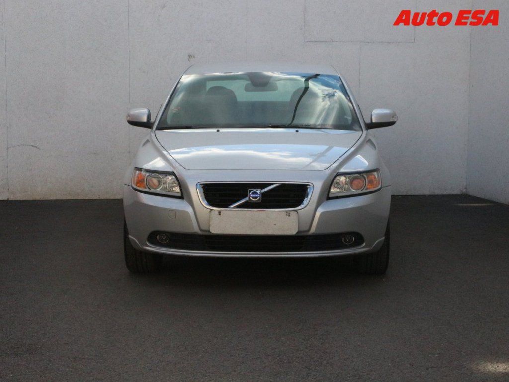 Volvo S40, 2.5 i - fotka 2