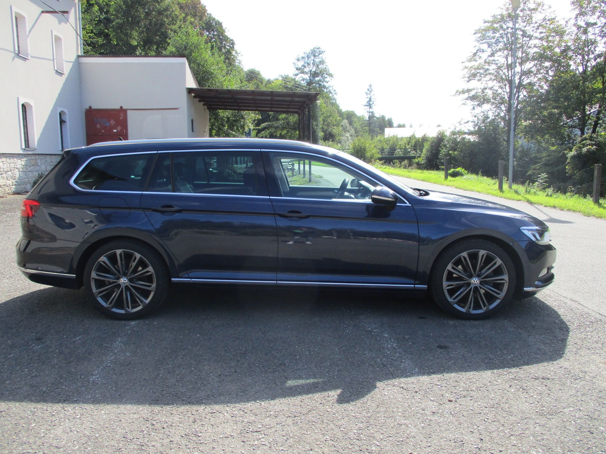 Volkswagen Passat, B8 - 2.0 TDi, nové STK - fotka 6