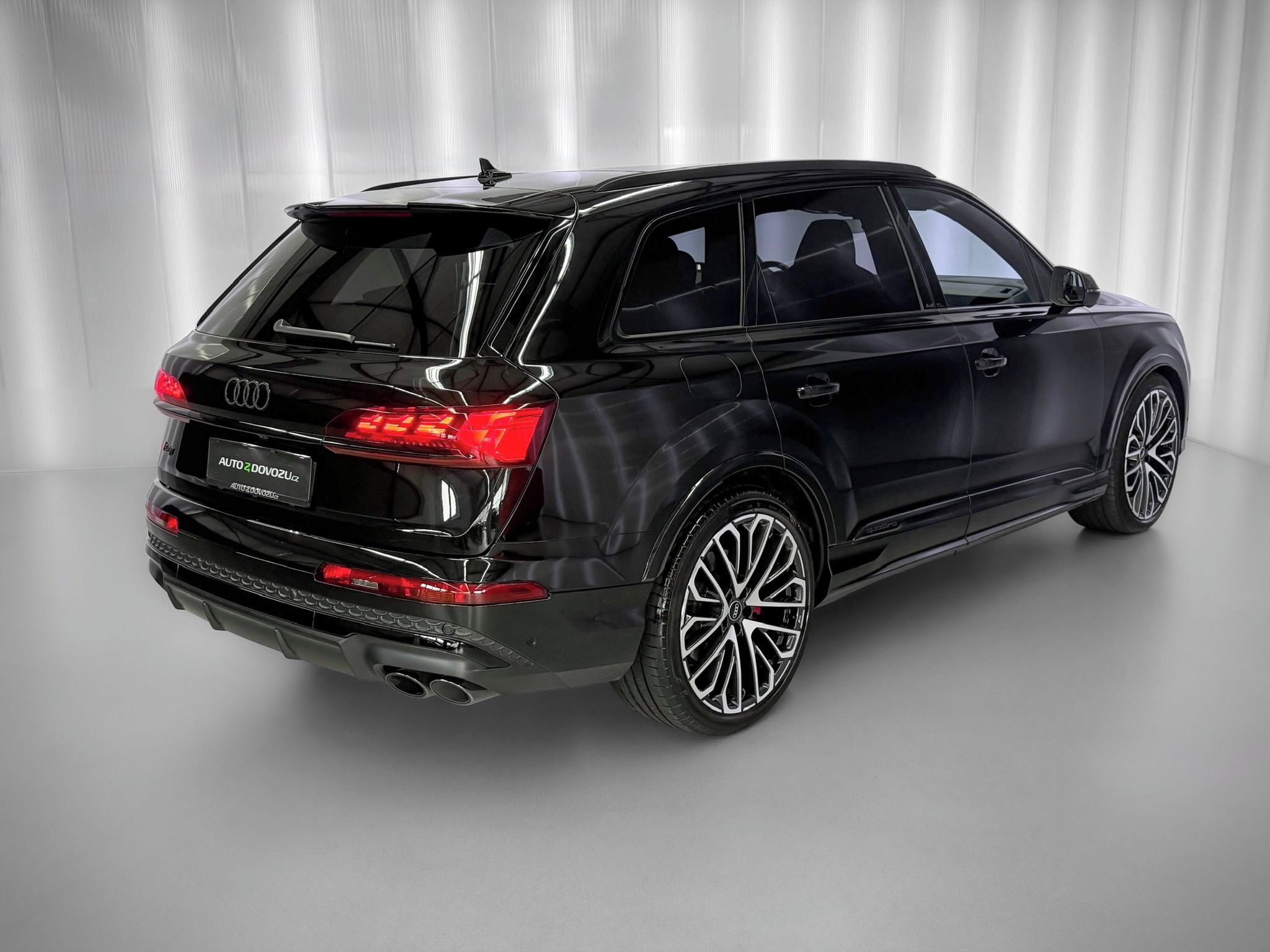 Audi SQ7, TFSI QUATTRO, WEBASTO, MASÁŽE, - fotka 6