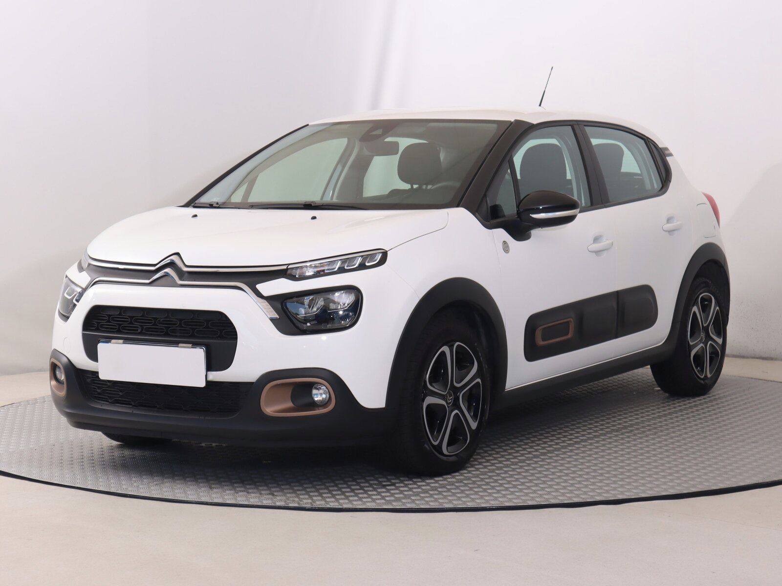 Citroën C3, 1.2 PureTech, Serv.kniha - fotka 2