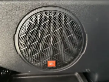 Auto 25