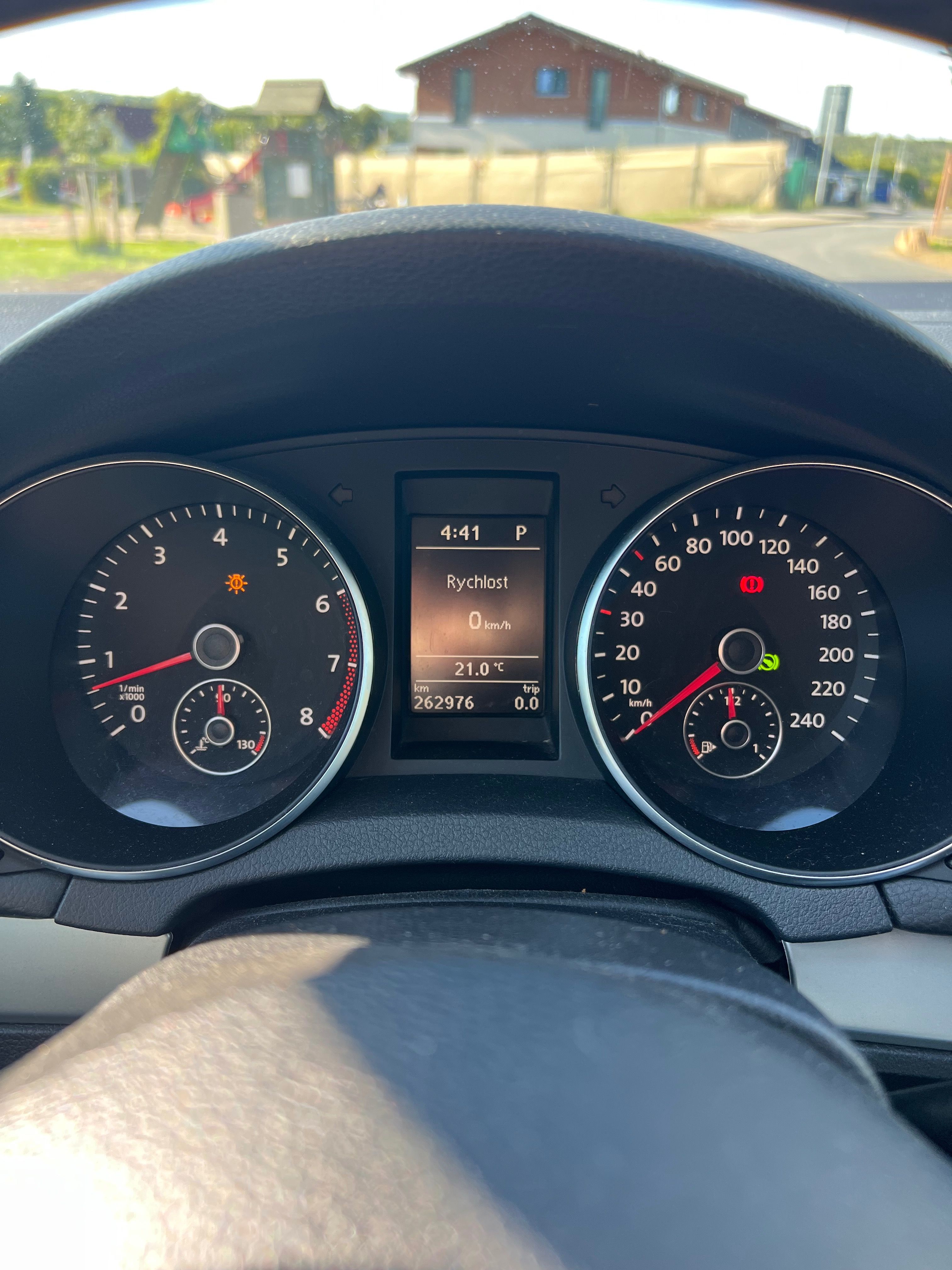 Volkswagen Golf, 1.4 TSI 90 kW automat bez STK - fotka 6