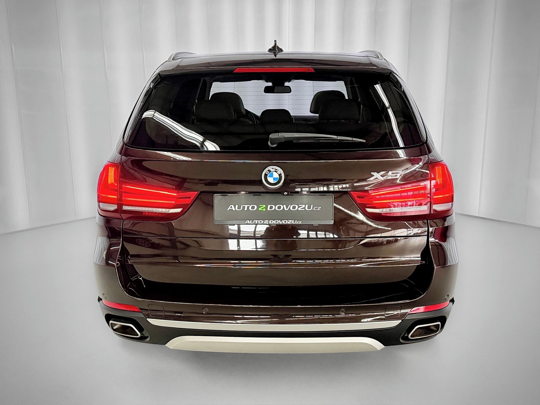 BMW X5, 40d xDrive INDIVIDUAL, PANO, B - fotka 5